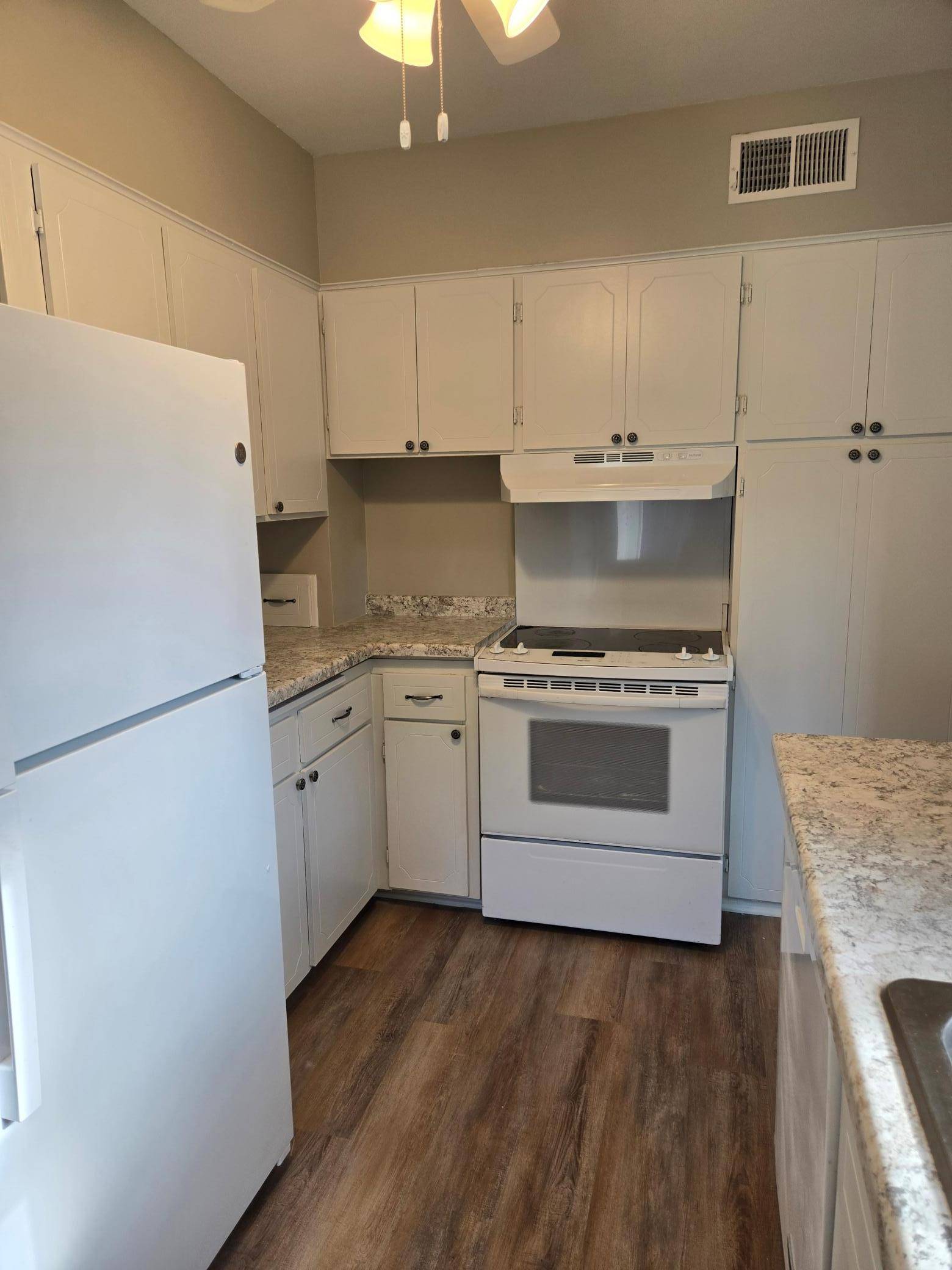 Willmar, MN 56201,417 3rd ST SE