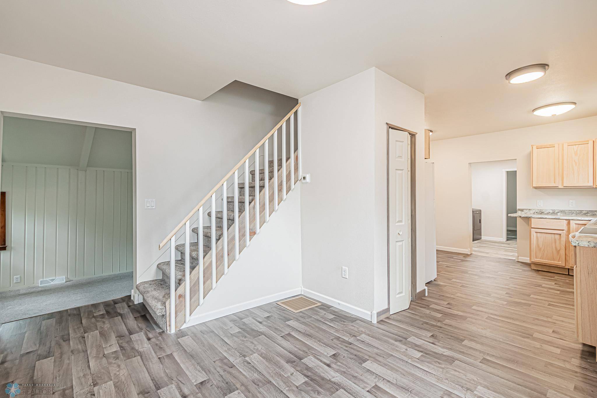 Hendrum, MN 56550,424 Gordon ST E