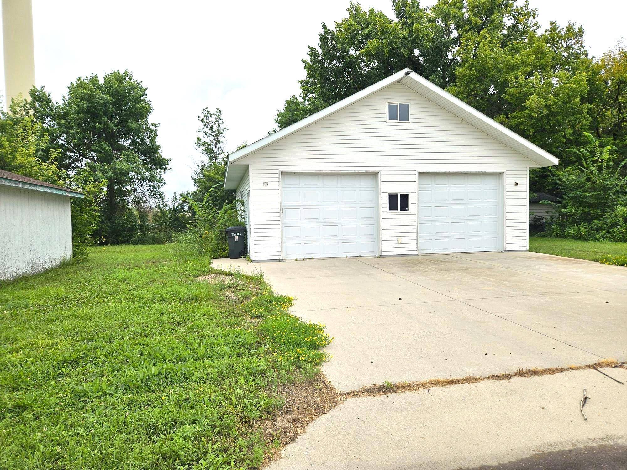 Warren, MN 56762,204 W Nansen AVE