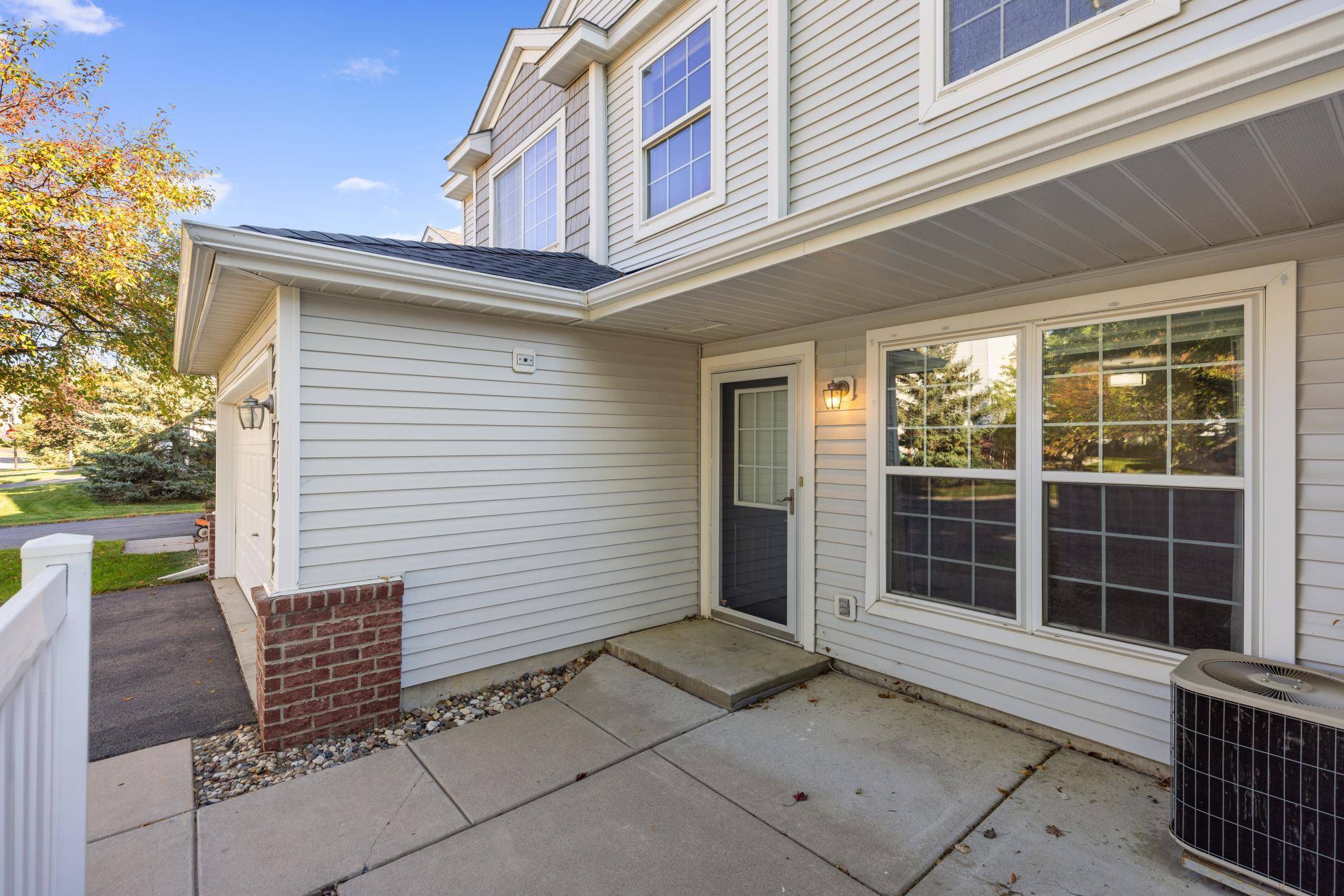 Chanhassen, MN 55317,7713 Arboretum Village CIR