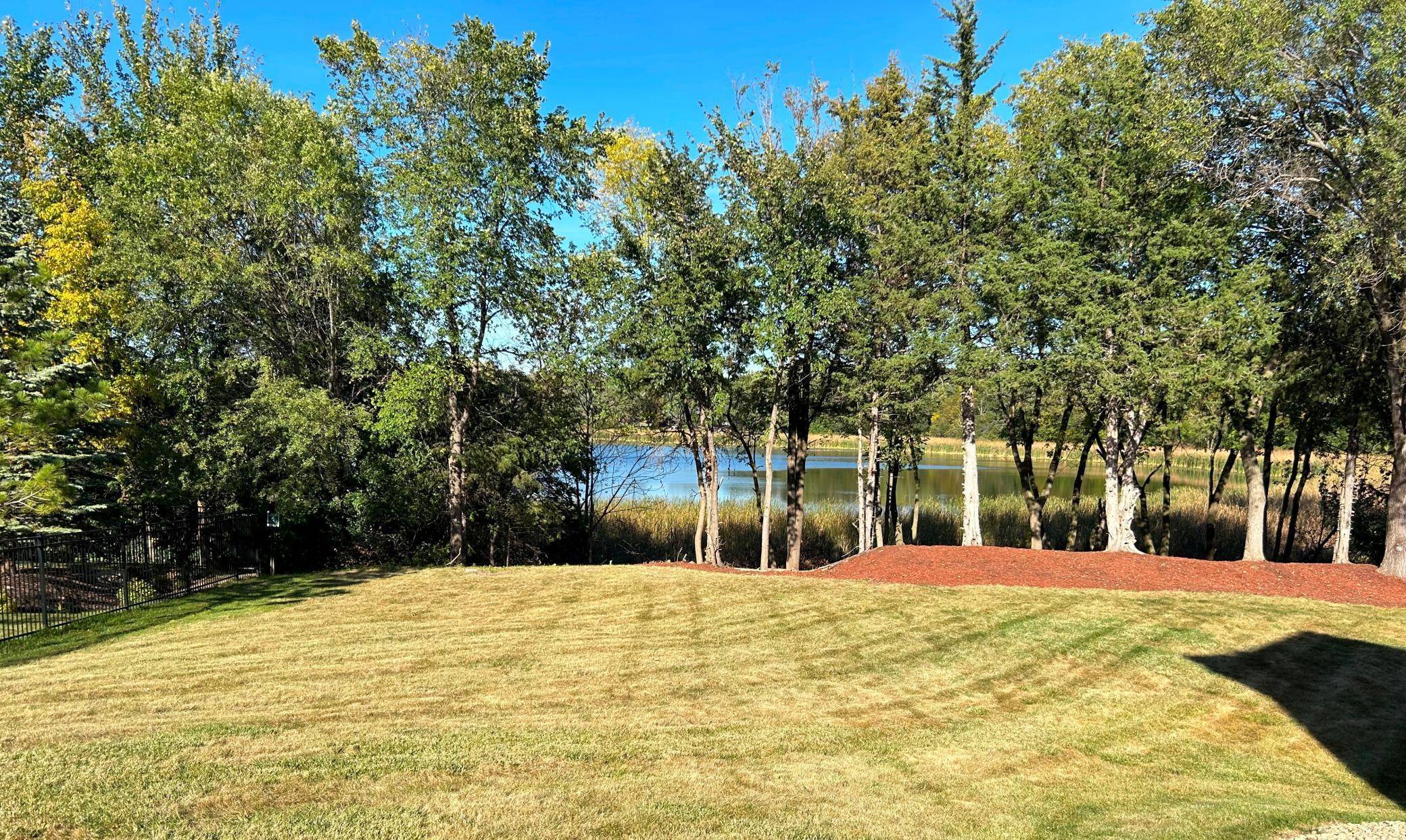 Victoria, MN 55386,8625 Kelzer Pond DR