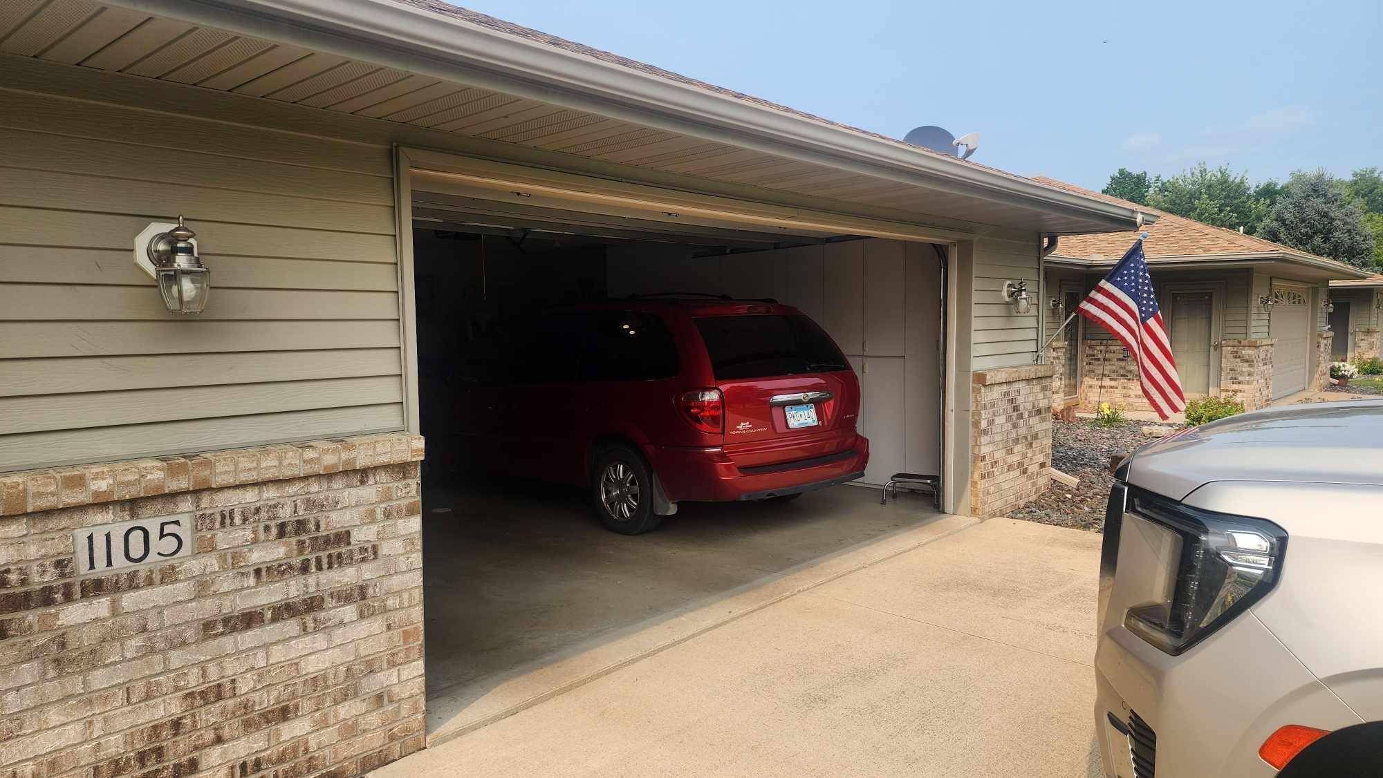Albert Lea, MN 56007,1105 Wood Park LN