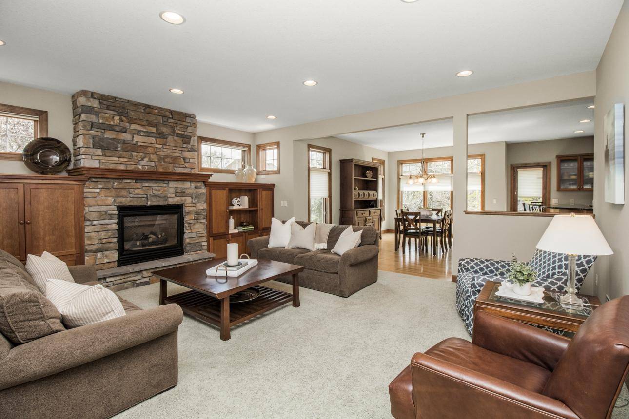 Eagan, MN 55122,3921 Donegal WAY