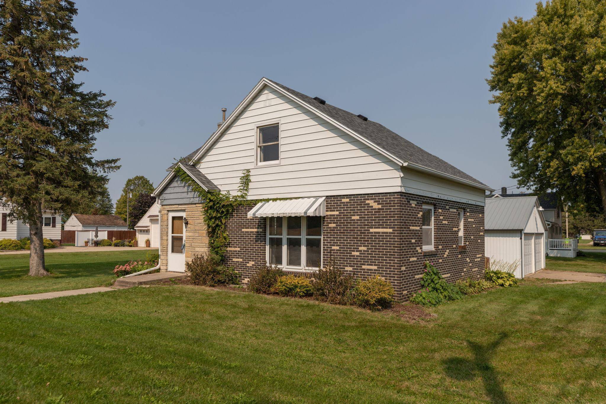 Dover, MN 55929,305 W Eyota ST