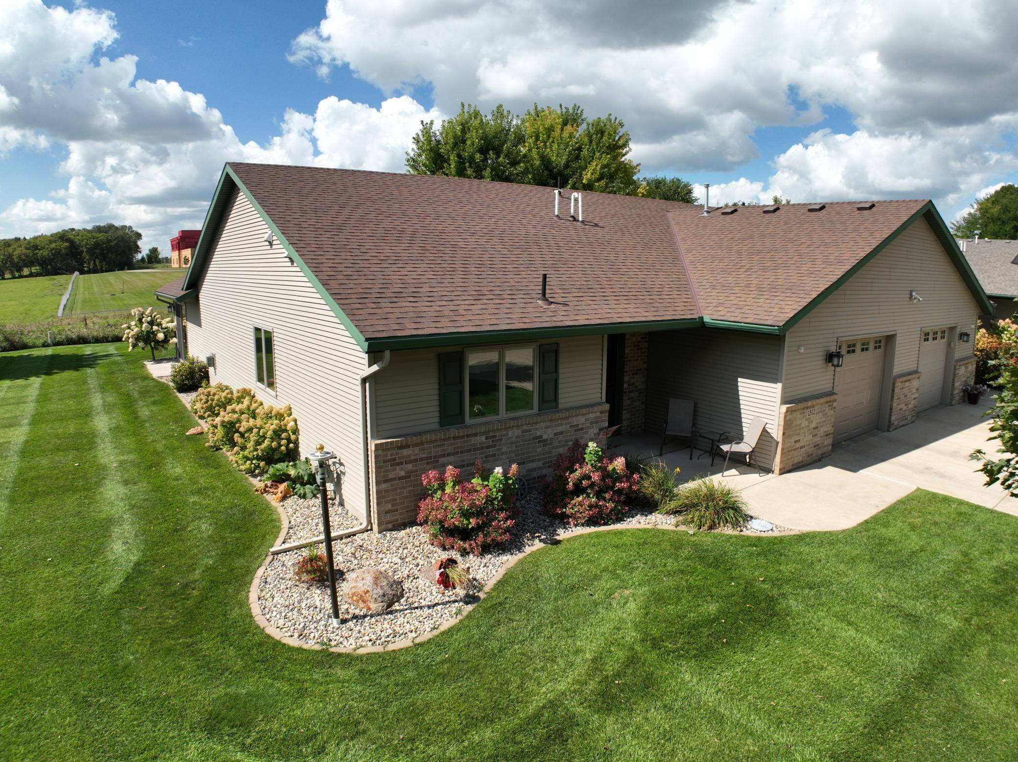 Willmar, MN 56201,1312 23rd ST SE