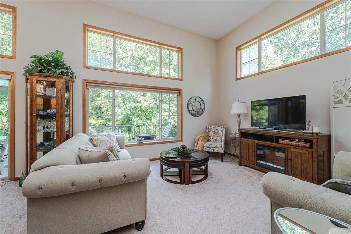 Prior Lake, MN 55372,14238 Parkview LN NW