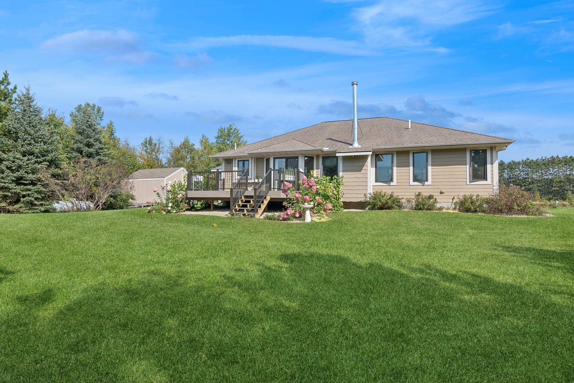 Hinckley, MN 55037,1425 Carriage Hill DR