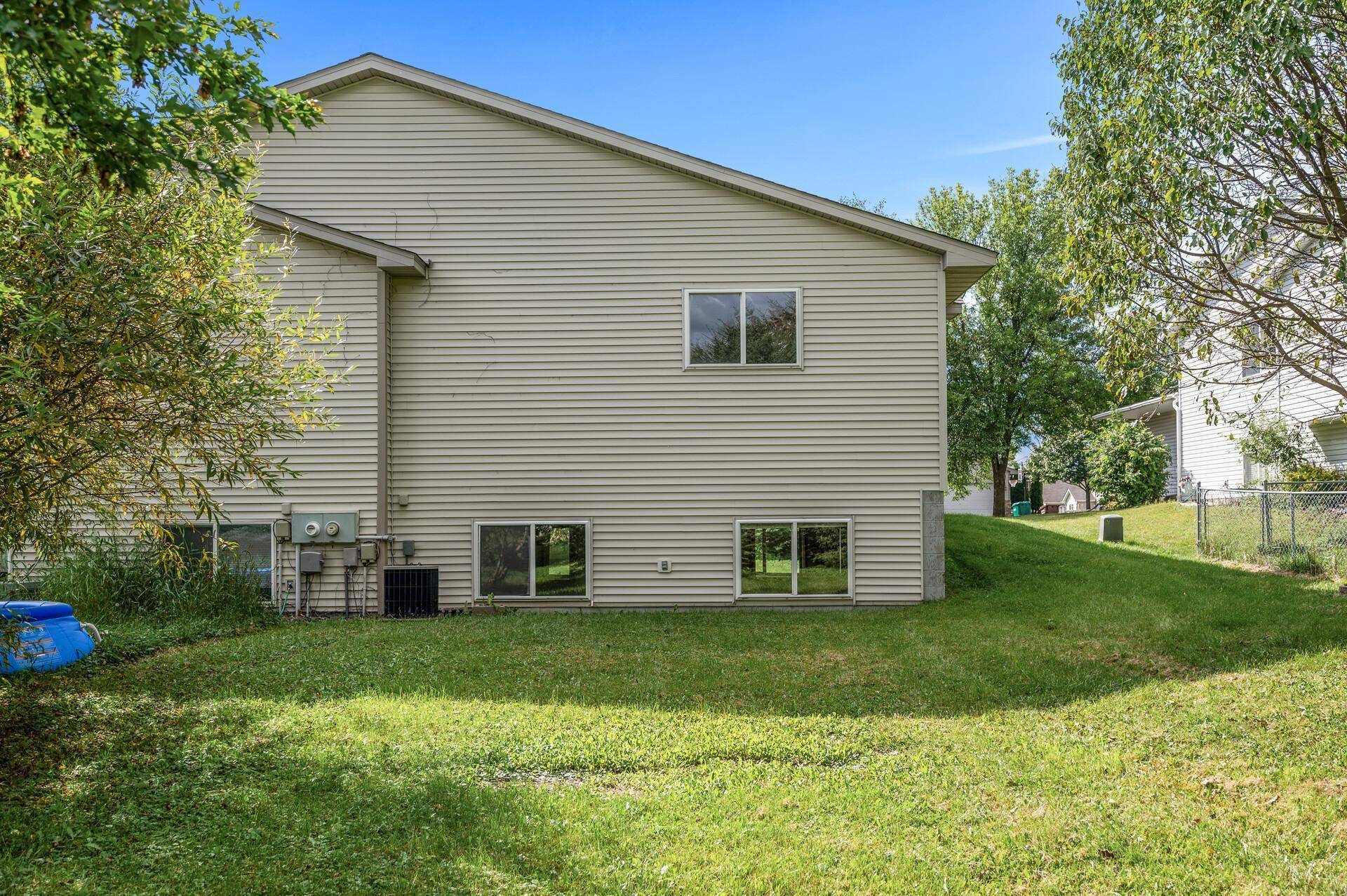 Albertville, MN 55301,6268 Kahler DR NE