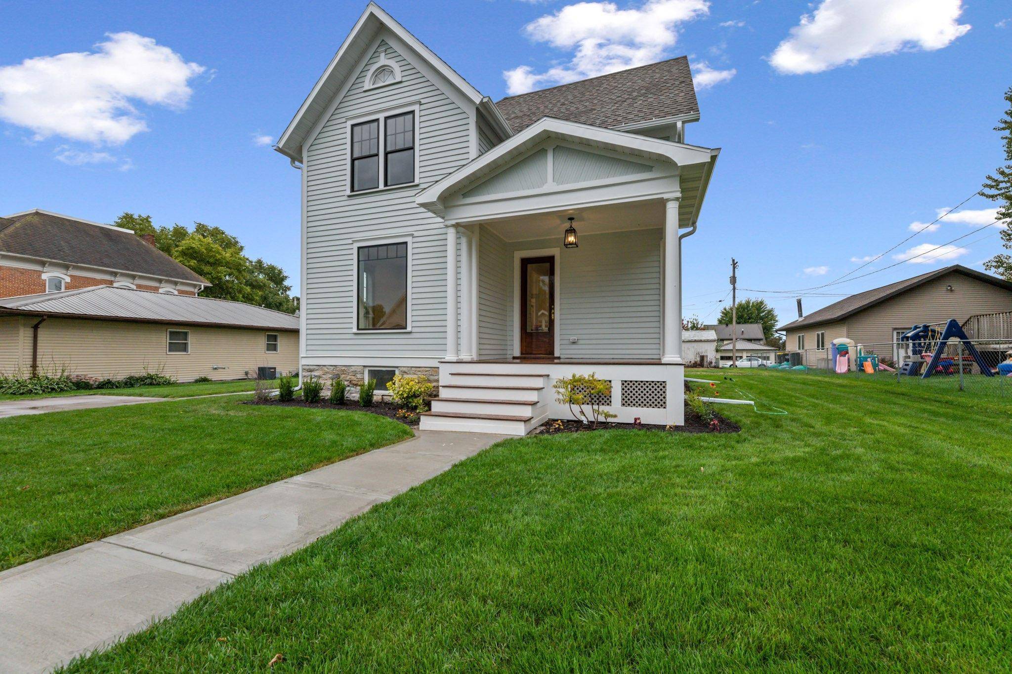 Spring Grove, MN 55974,136 2nd AVE SE