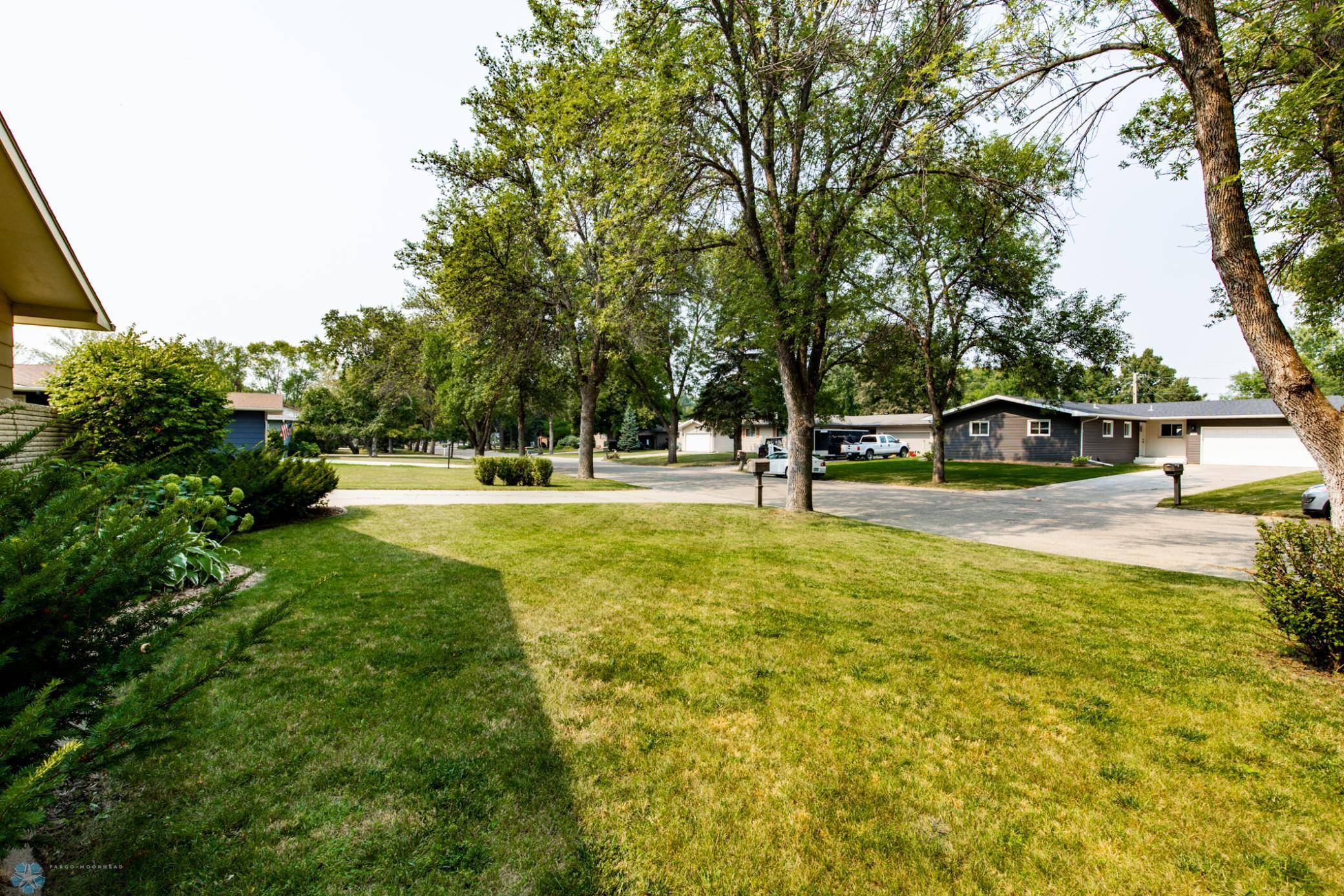 Moorhead, MN 56560,417 Dale AVE