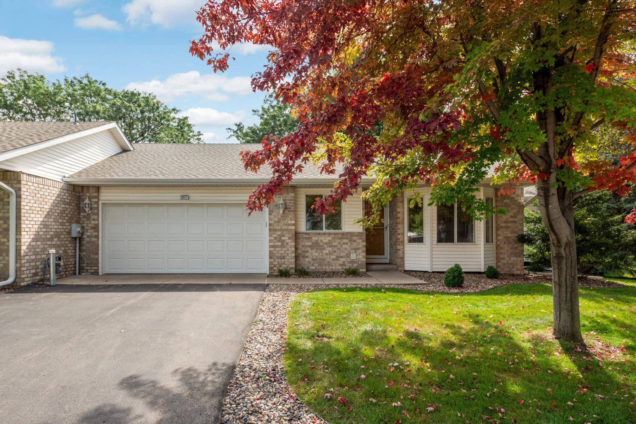 Apple Valley, MN 55124,15972 Hyland DR