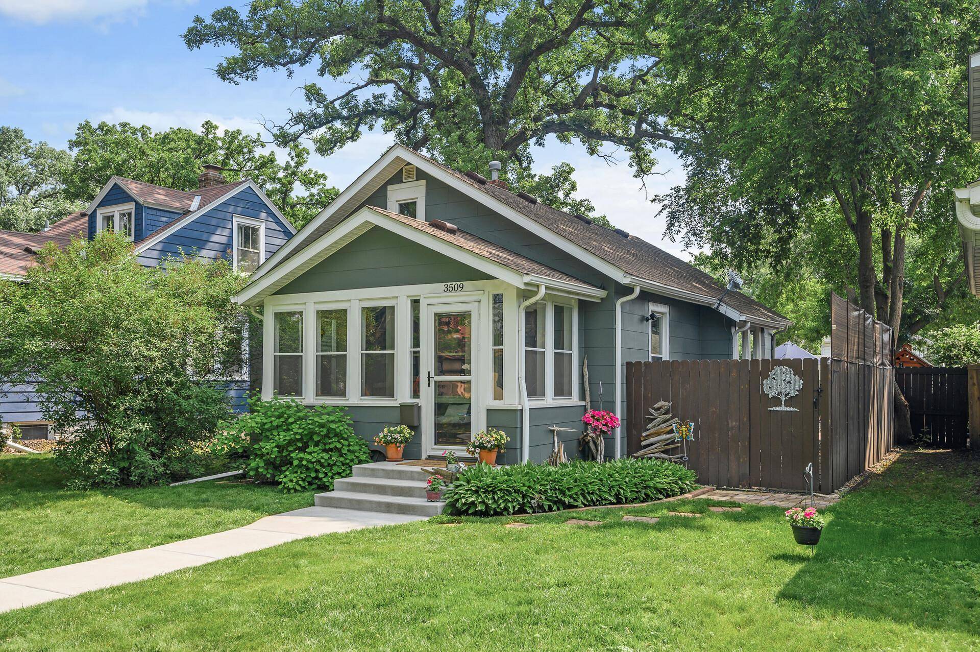 Minneapolis, MN 55406,3509 43rd AVE S