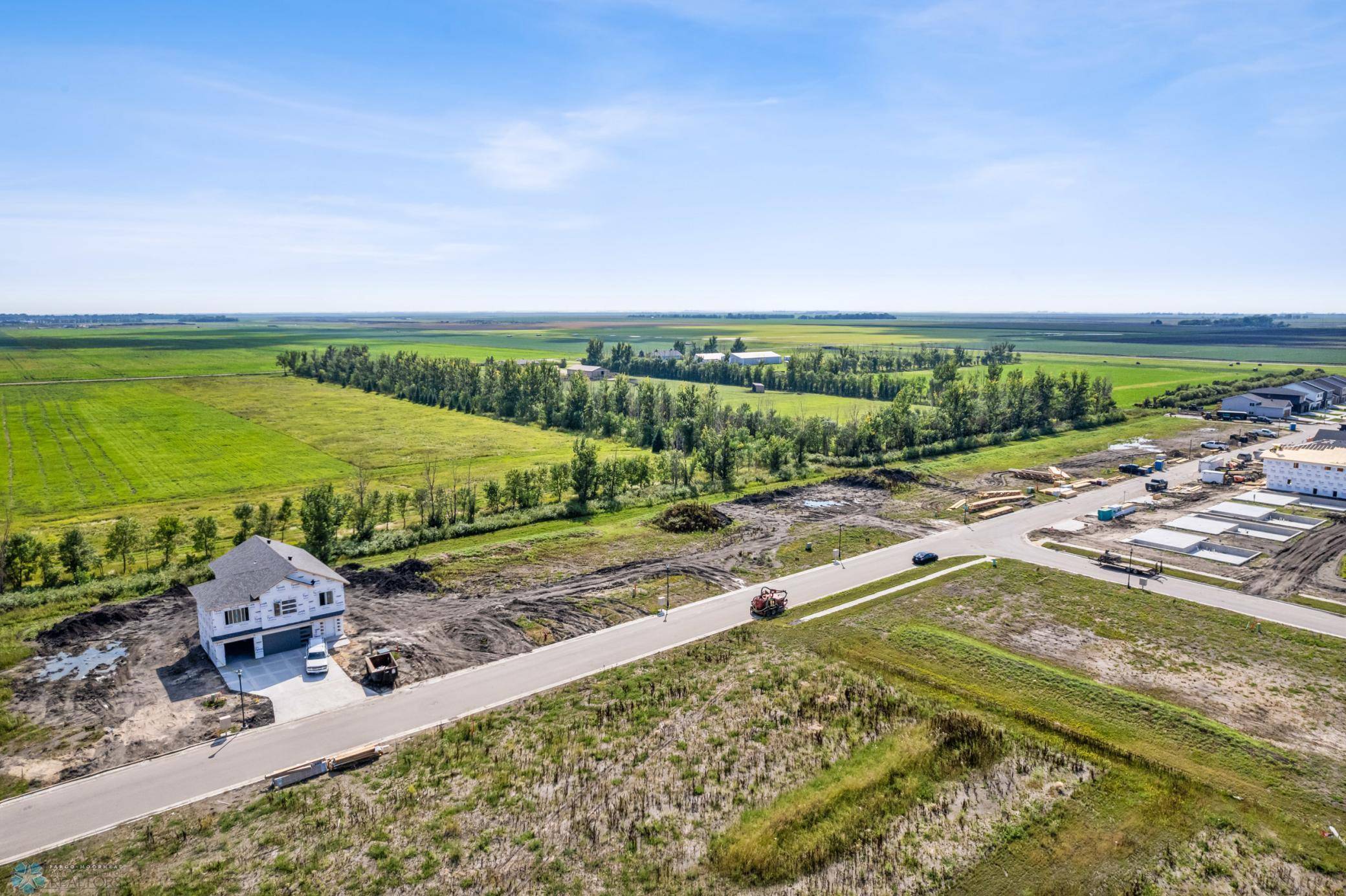 West Fargo, ND 58078,1015 61 AVE W