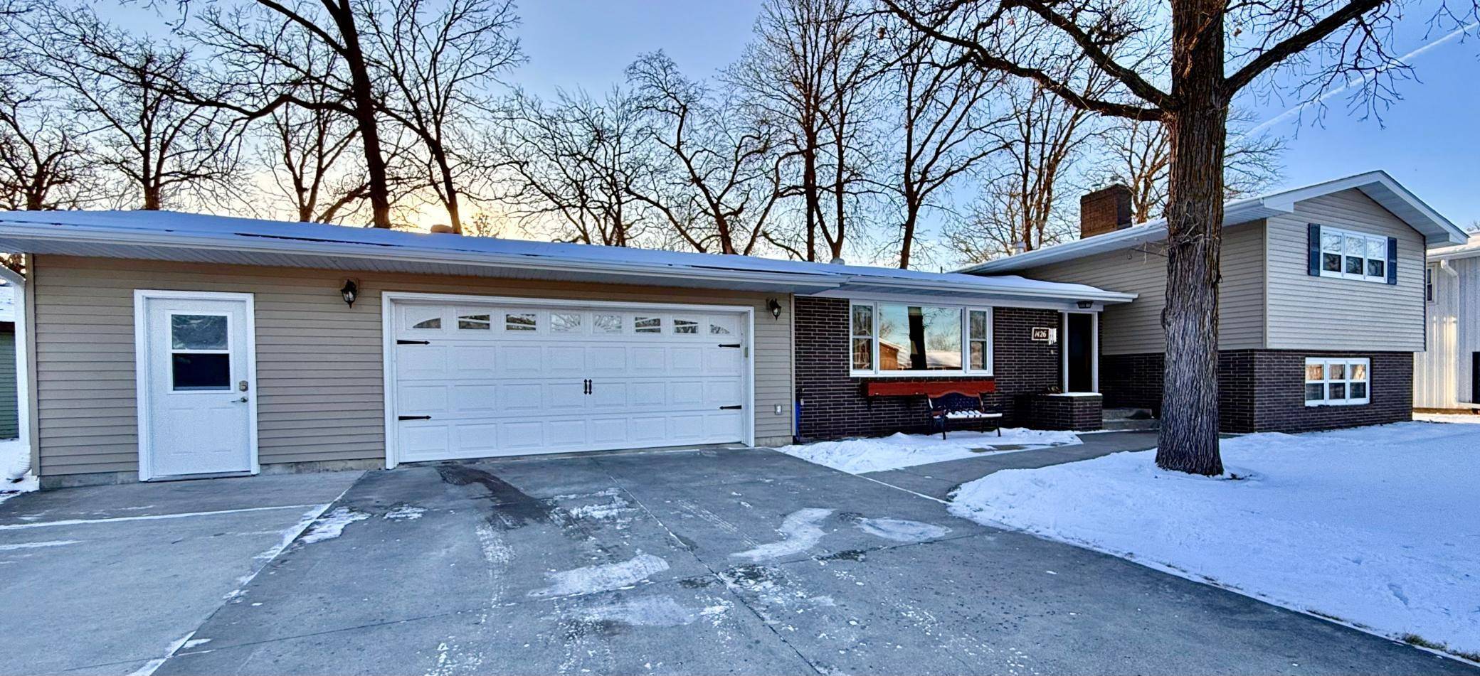 Thief River Falls, MN 56701,1426 Birch Lane DR