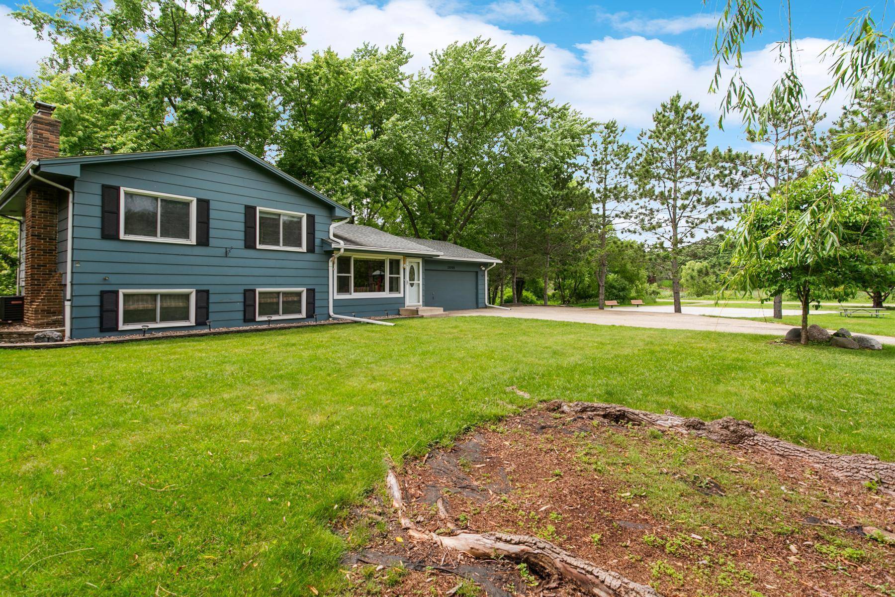 Lakeville, MN 55044,18900 Orchard TRL