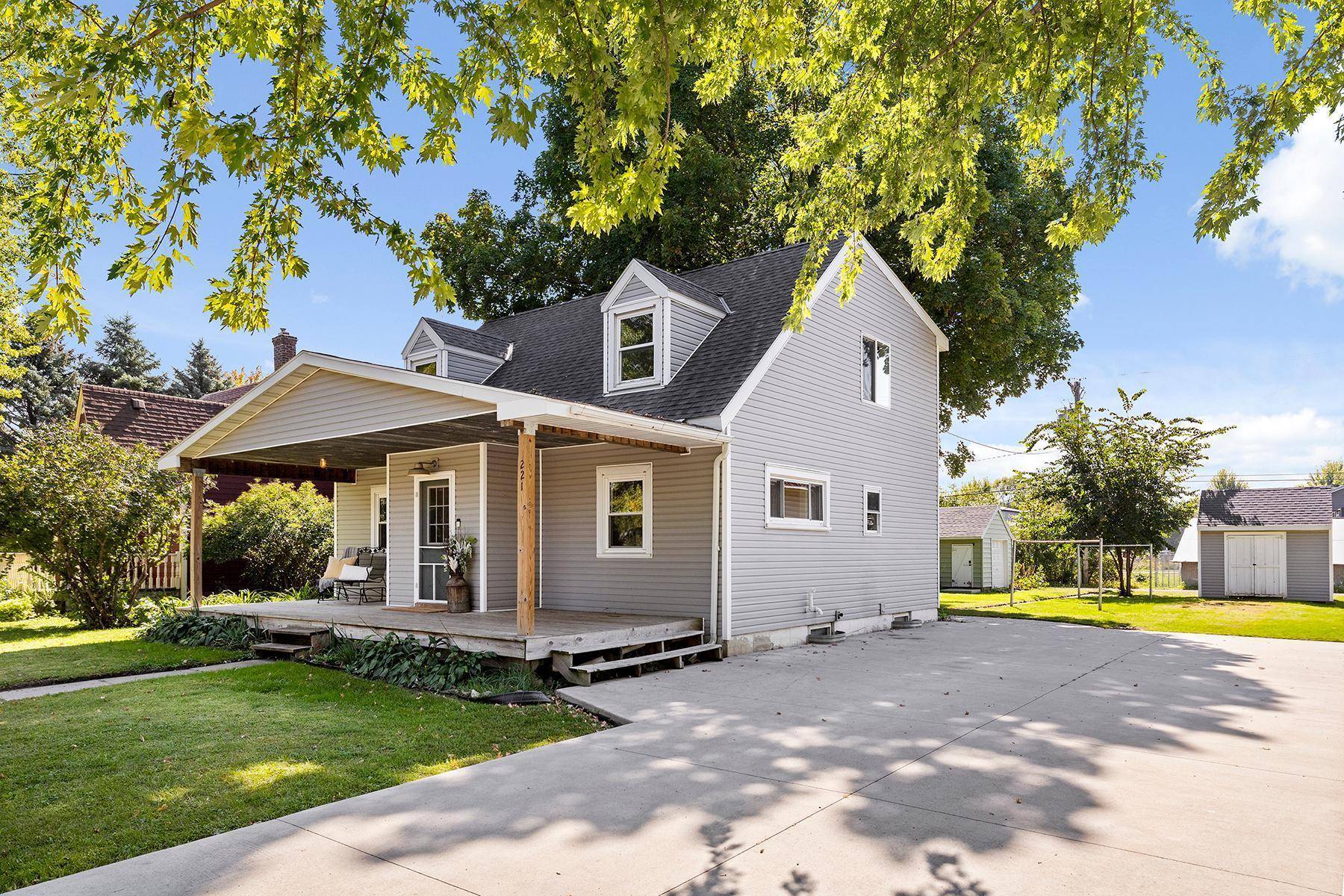 New Germany, MN 55367,221 Park ST E