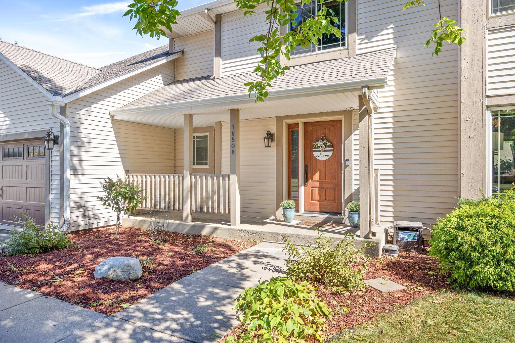 Lakeville, MN 55044,16508 Hyland CT