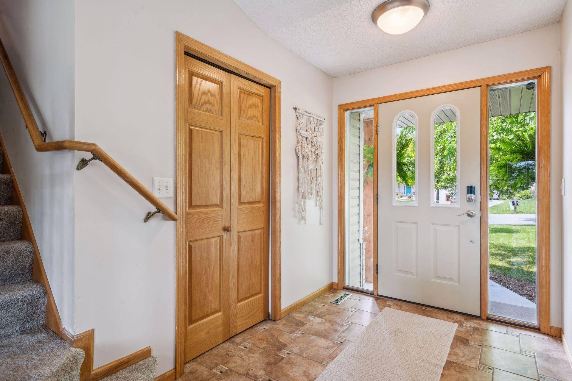 Watertown, MN 55388,869 Quail CT
