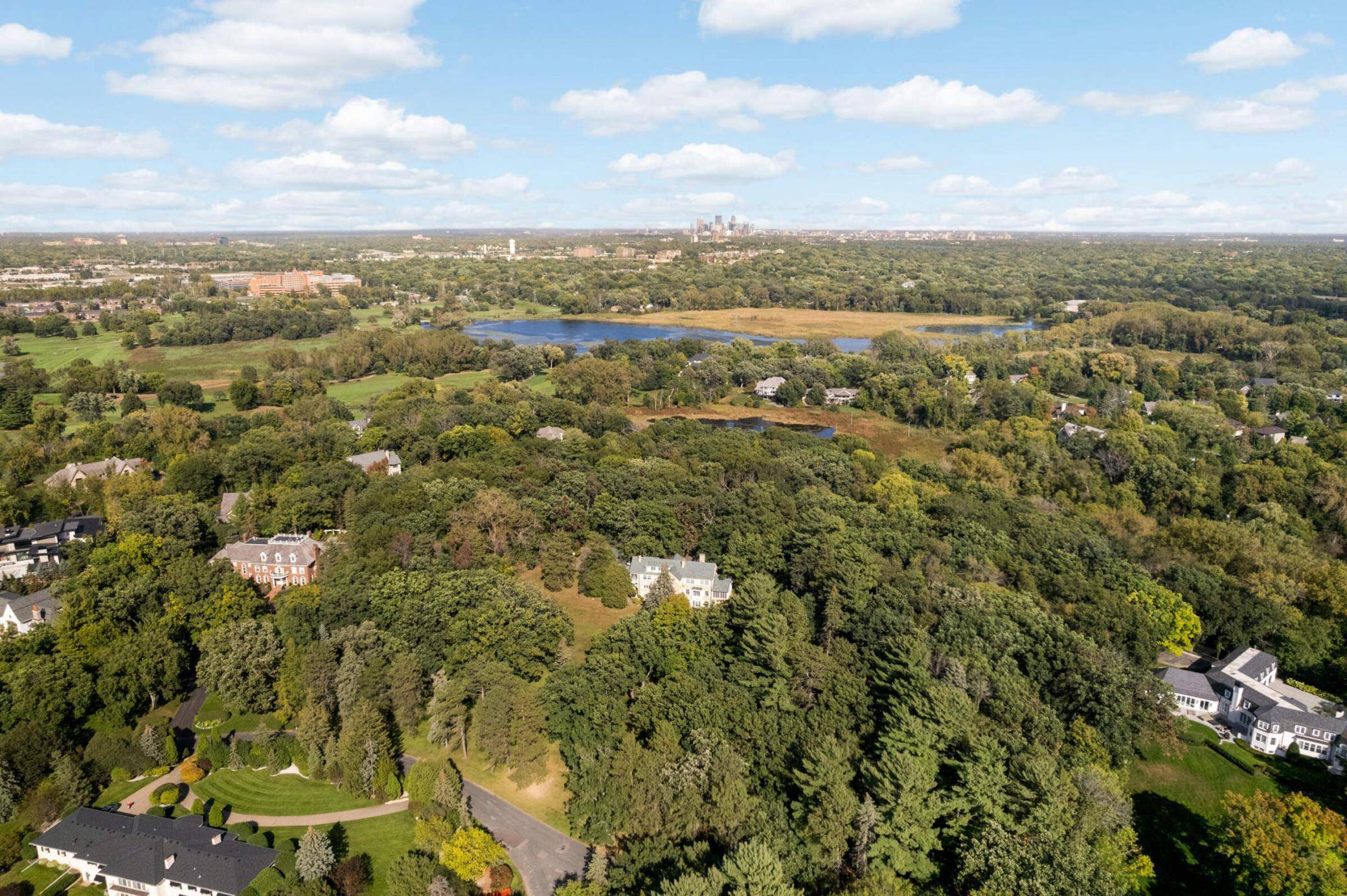 Edina, MN 55436,8 Merilane