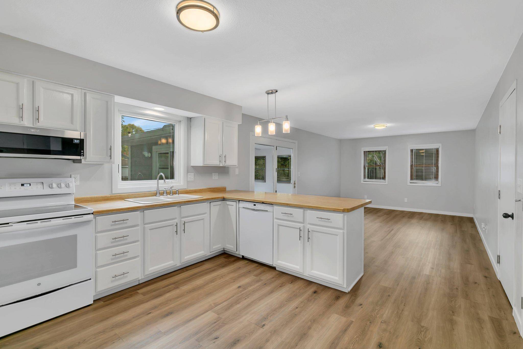 Hutchinson, MN 55350,401 Boulder ST SW
