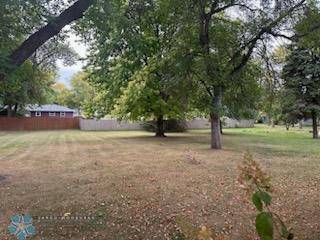 Barnesville, MN 56514,405 6th ST NE