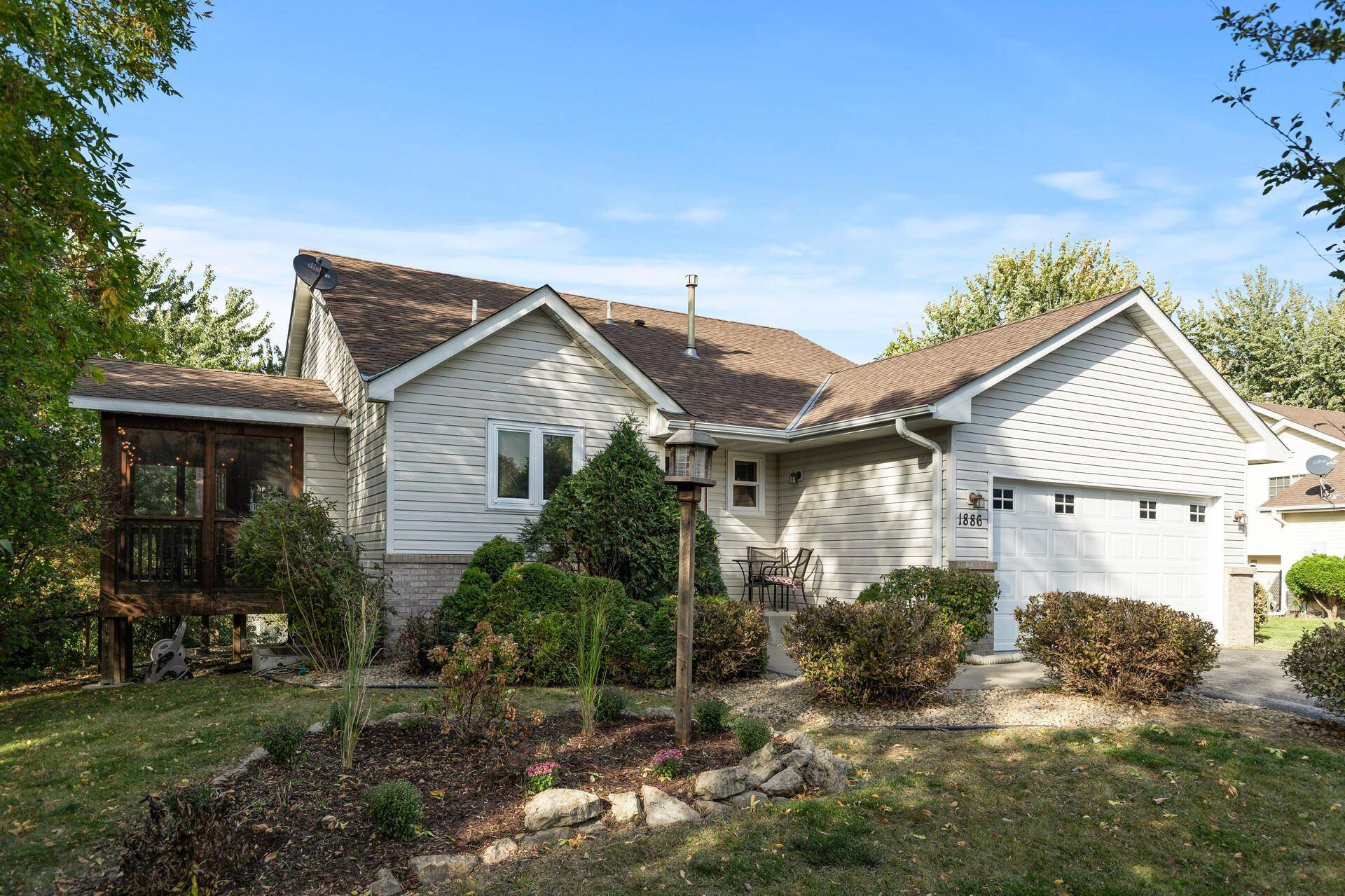 Waconia, MN 55387,1886 Niagara ST