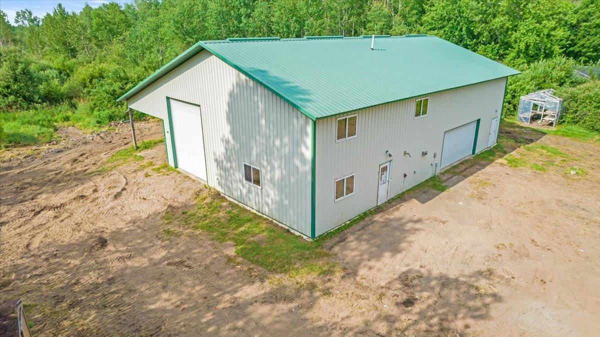 Wrenshall, MN 55797,586 County Road 18