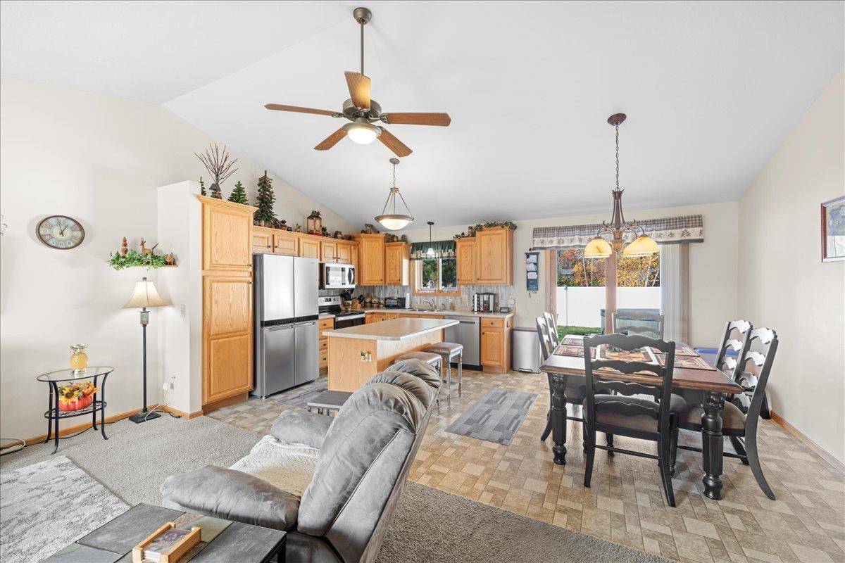 Amery, WI 54001,915 Wildflower CT