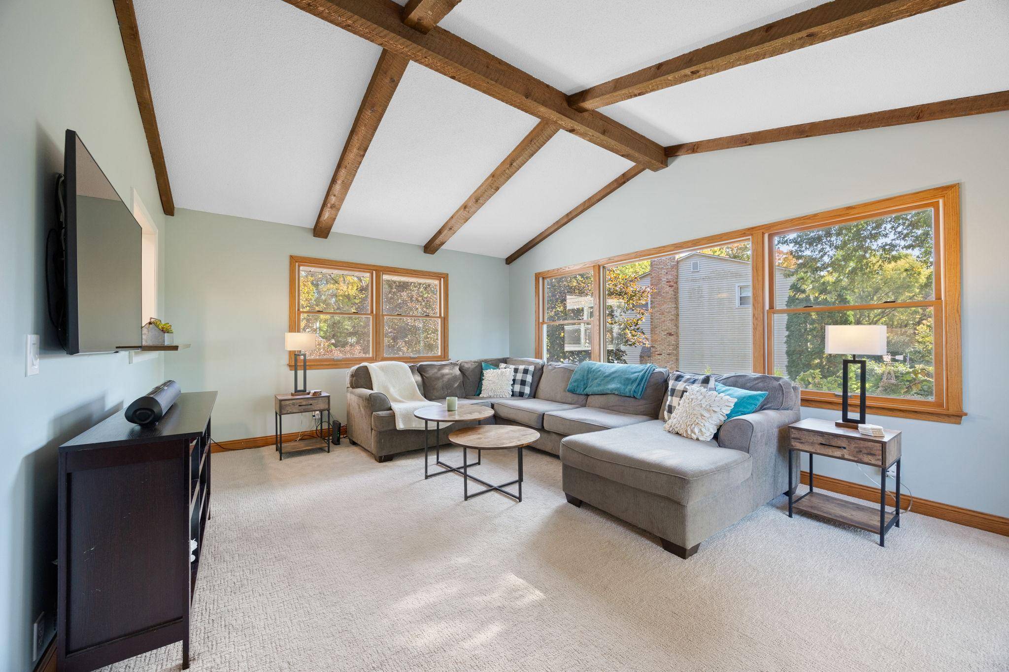 Minnetonka, MN 55345,17233 Clear Spring LN