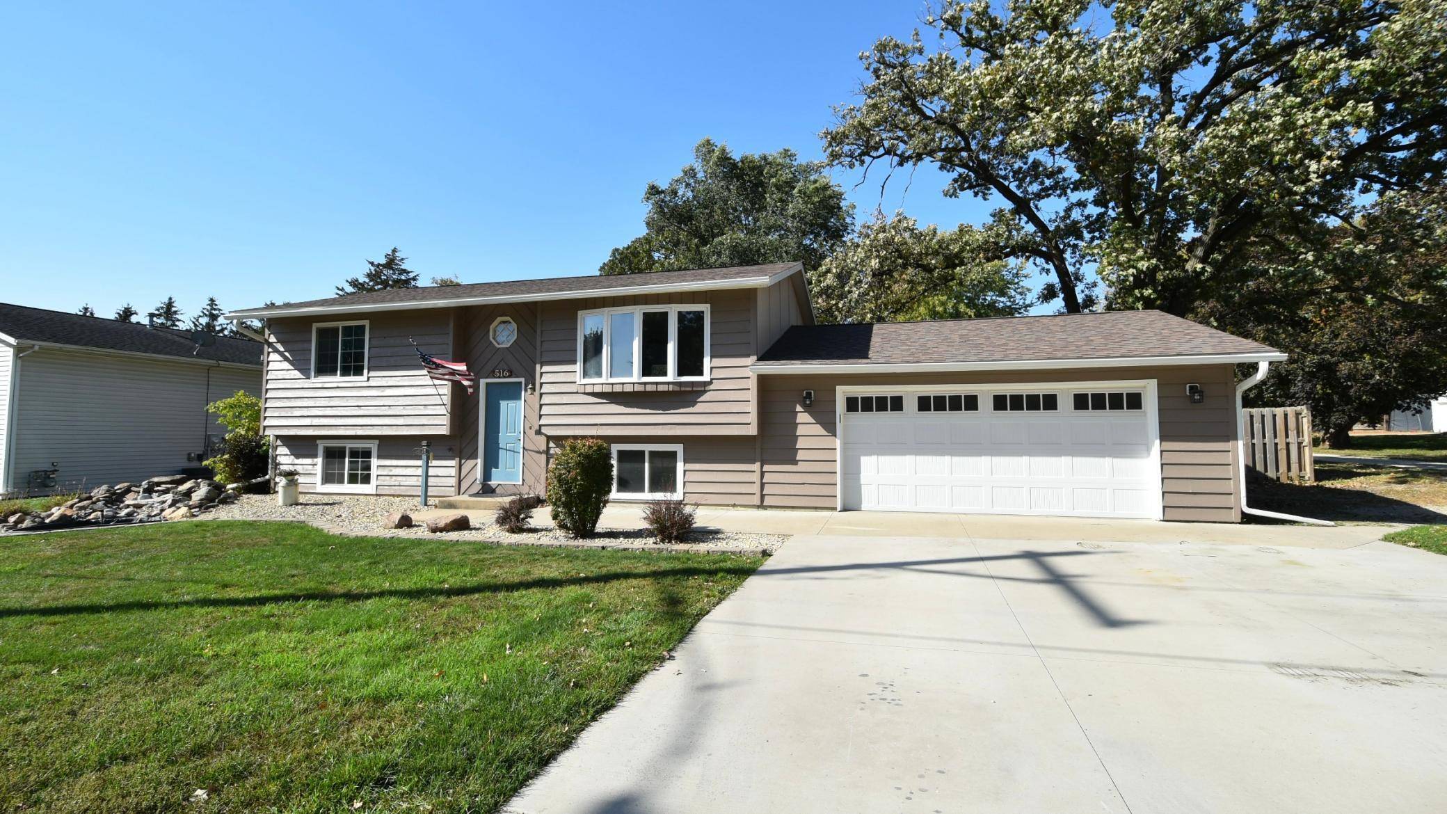 Zumbrota, MN 55992,516 Pearl ST