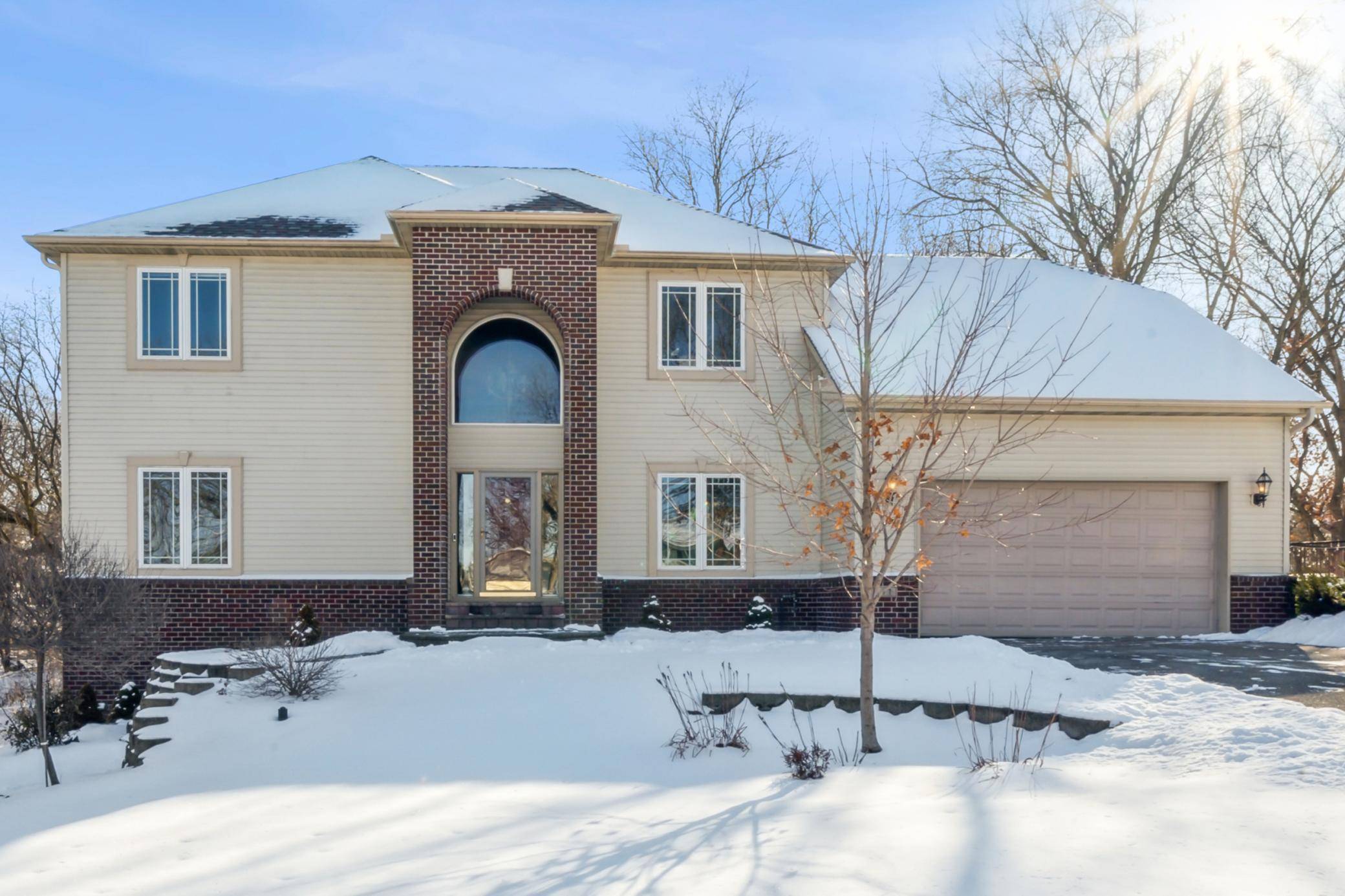 Burnsville, MN 55306,71 Eileen CIR