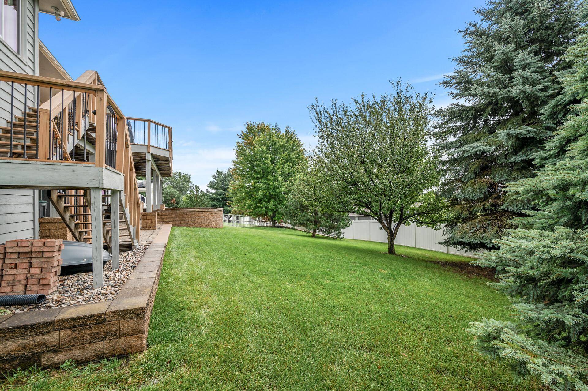 Chanhassen, MN 55317,2331 Fawn Hill CT