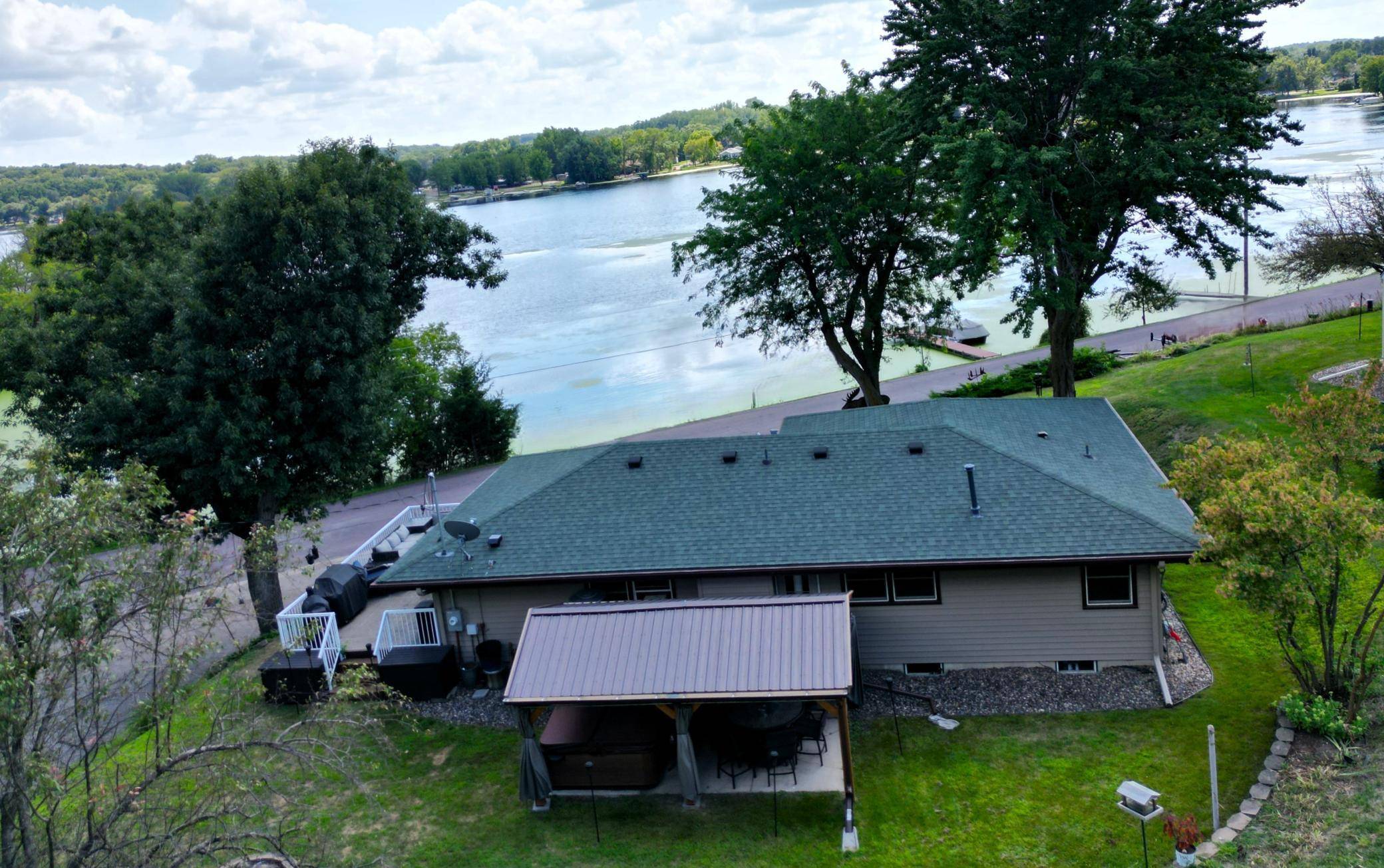 Waterville, MN 56096,303 Sakatah BLVD N