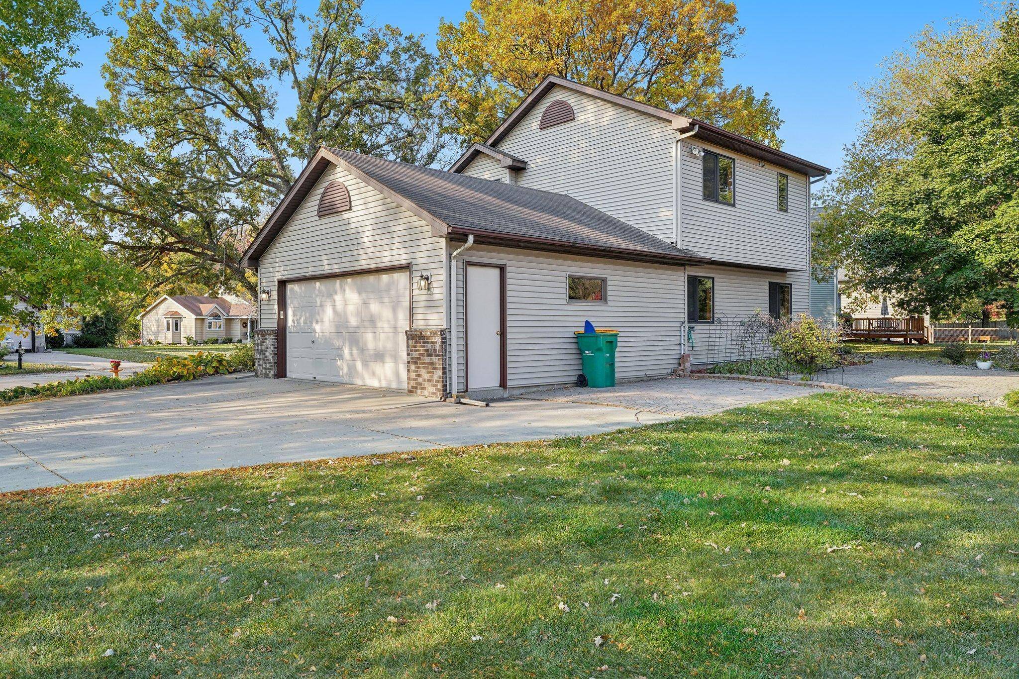 Chaska, MN 55318,316 Pondview LN