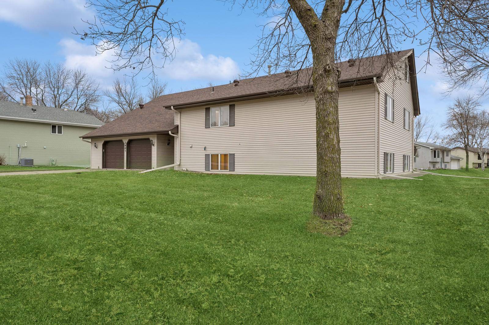 Delano, MN 55328,1401 Circle LN