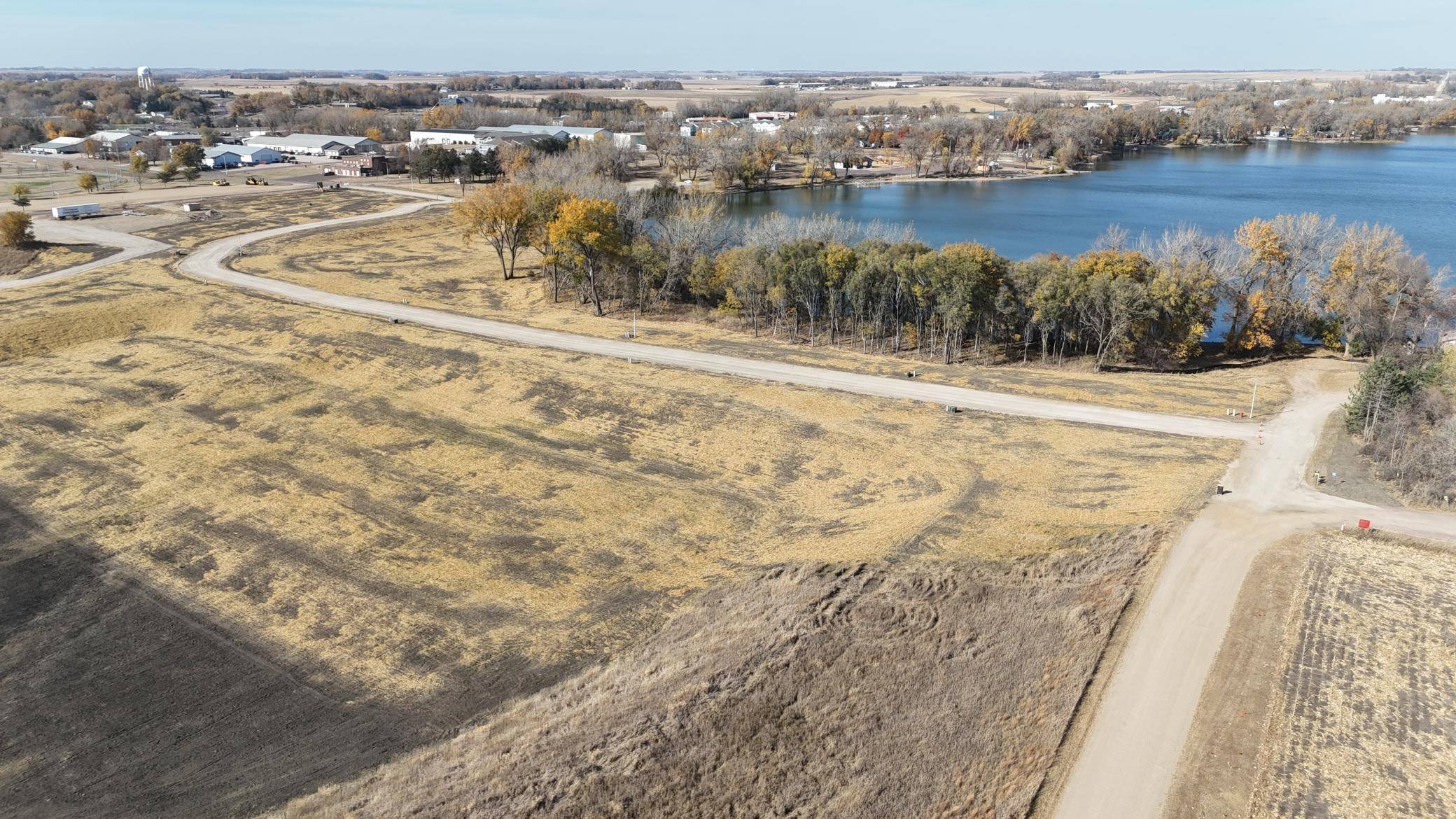 Windom, MN 56101,22 Cottonwood Lake BLVD