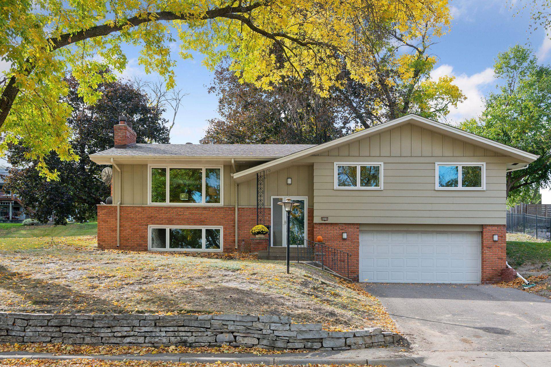 Edina, MN 55435,6416 Parnell AVE