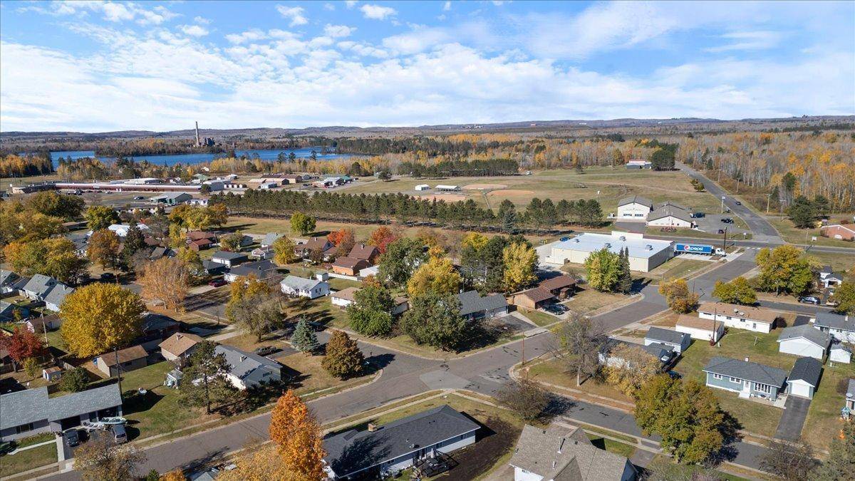 Hoyt Lakes, MN 55750,601 Dorchester DR