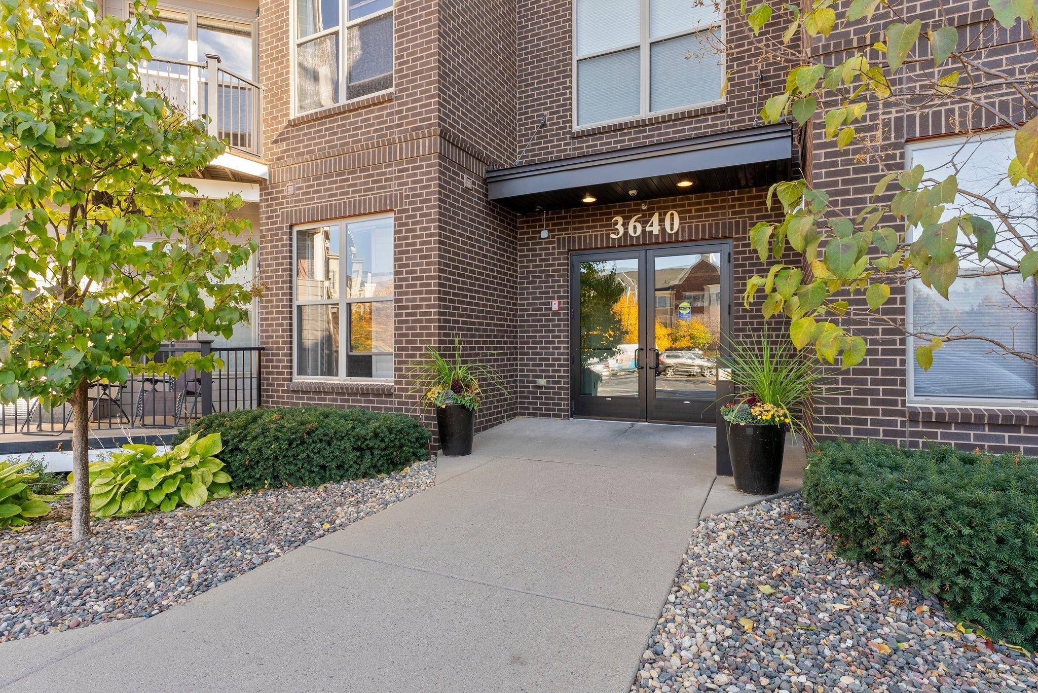 Saint Louis Park, MN 55416,3640 Wooddale AVE S #105