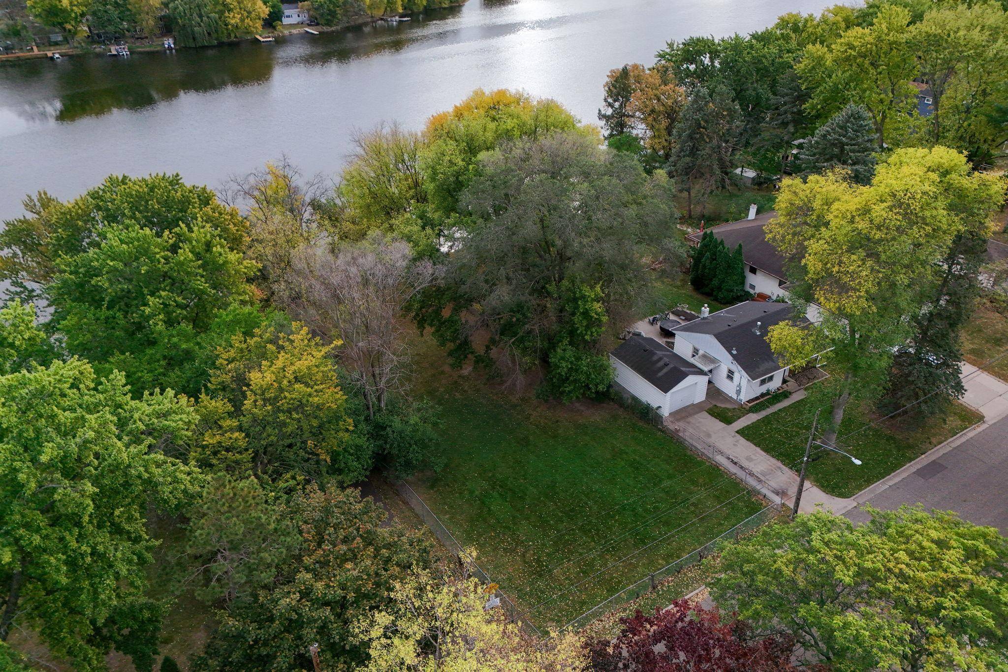 Oakdale, MN 55128,509 Gentry AVE N