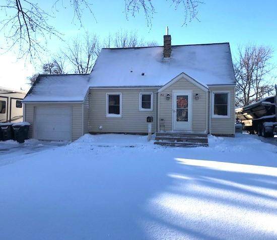 Hutchinson, MN 55350,80 5th AVE NE