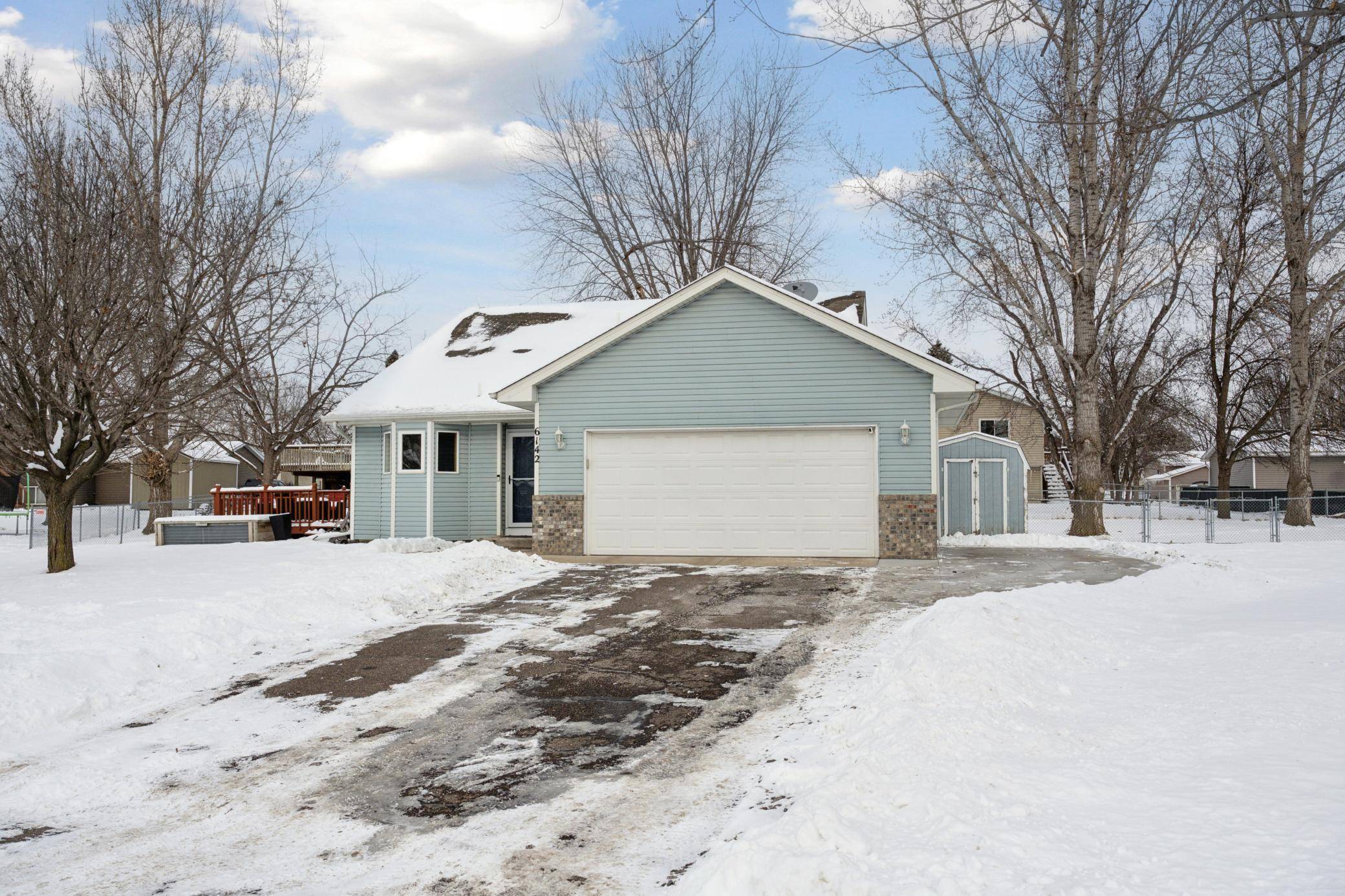 Albertville, MN 55301,6142 Kaiser LN NE