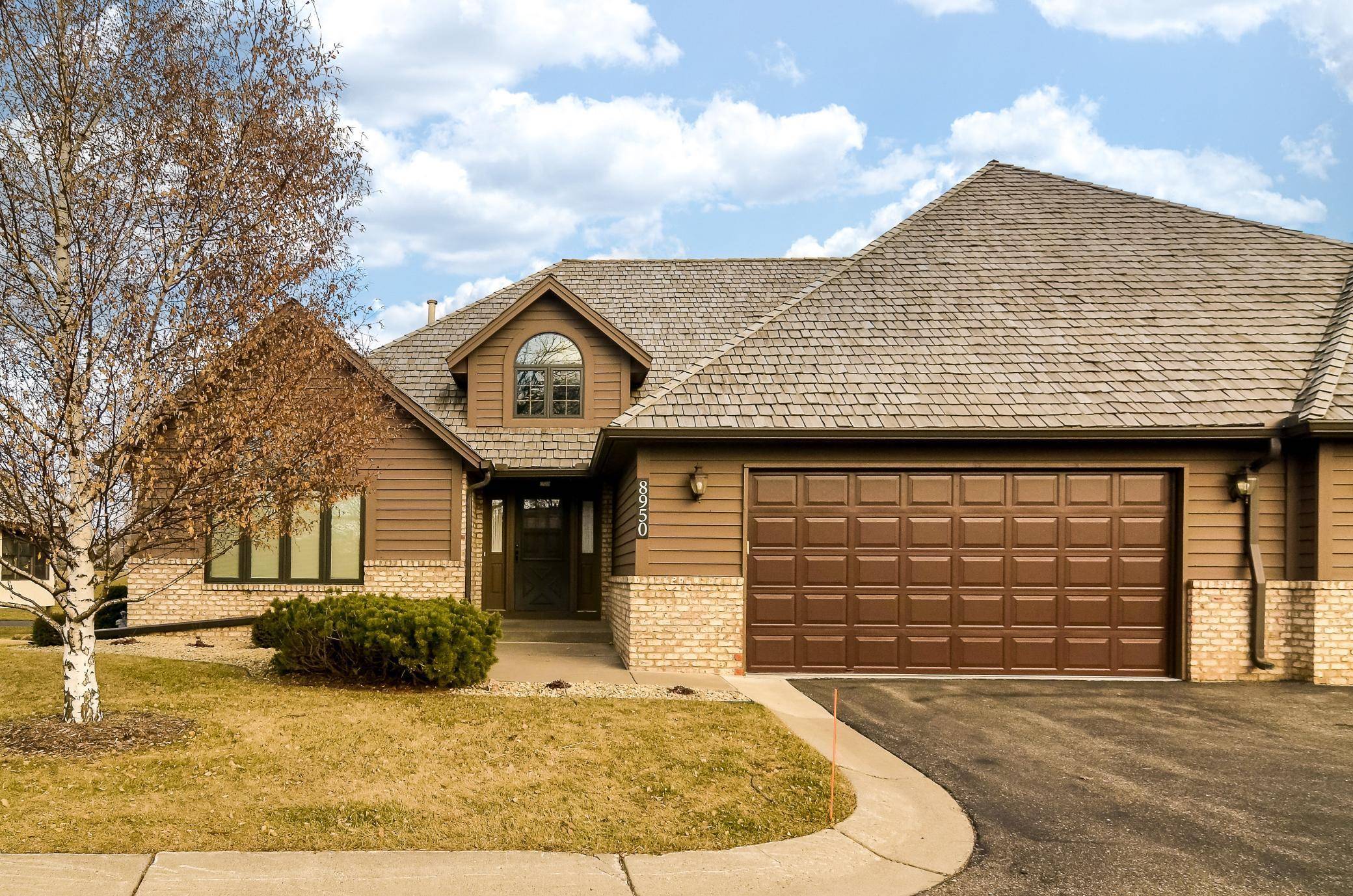 Brooklyn Park, MN 55443,8950 Glen Edin LN