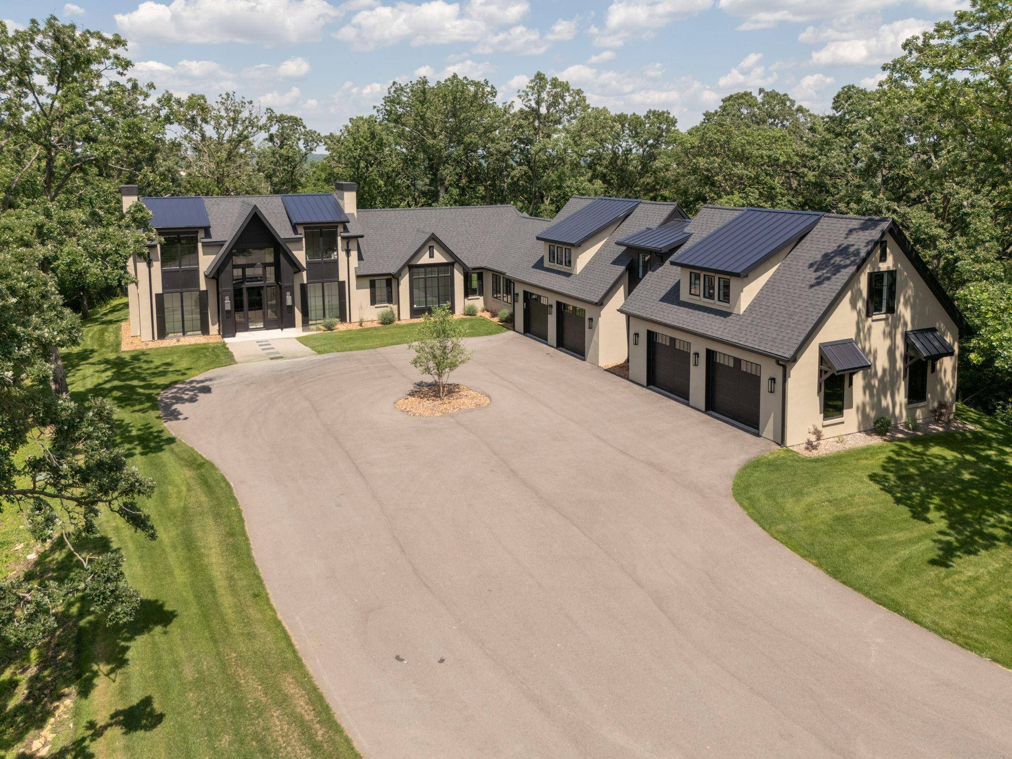 Rochester, MN 55901,6620 Buckthorn DR NW