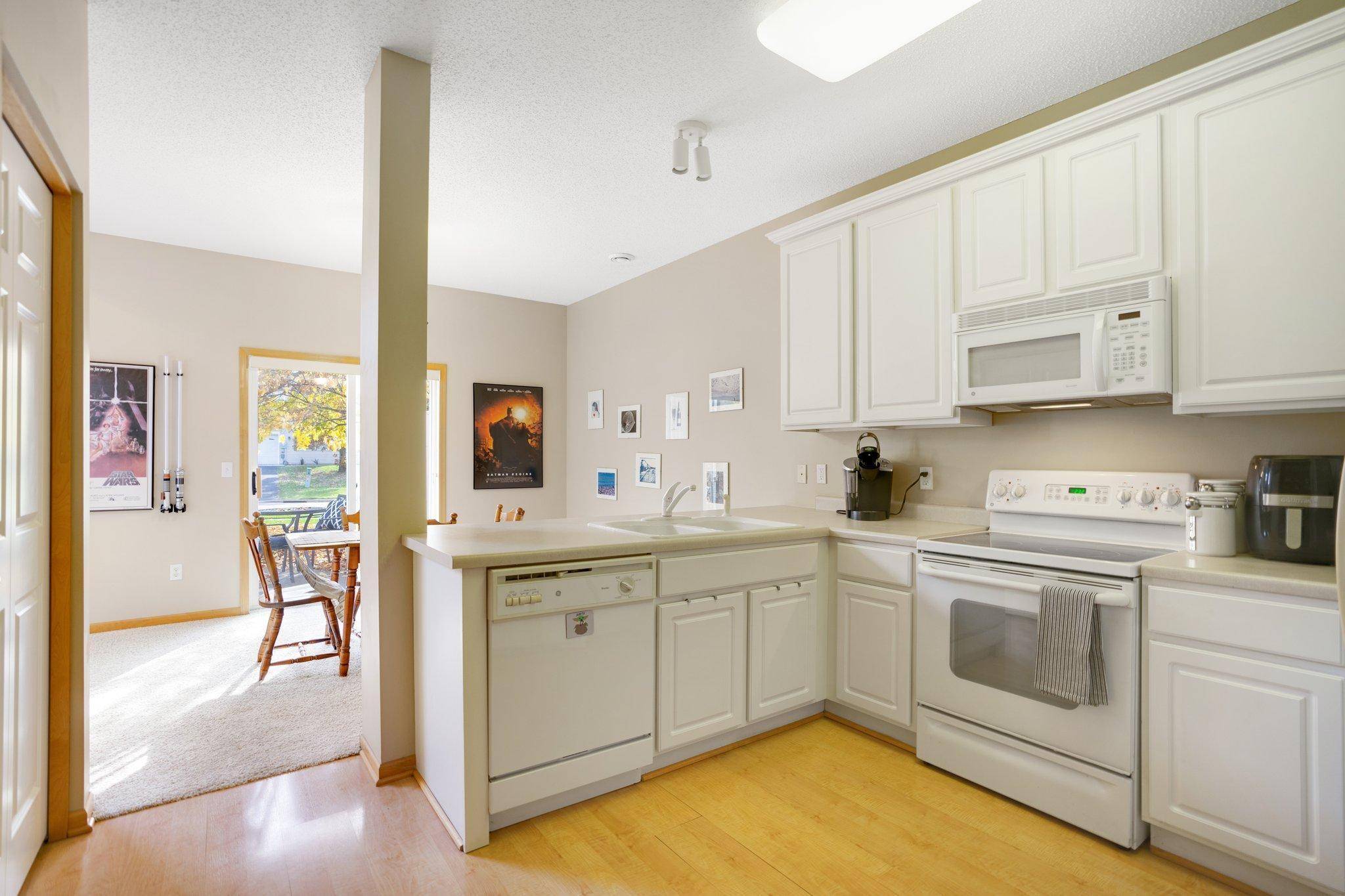 Eden Prairie, MN 55347,17608 Hackberry CT