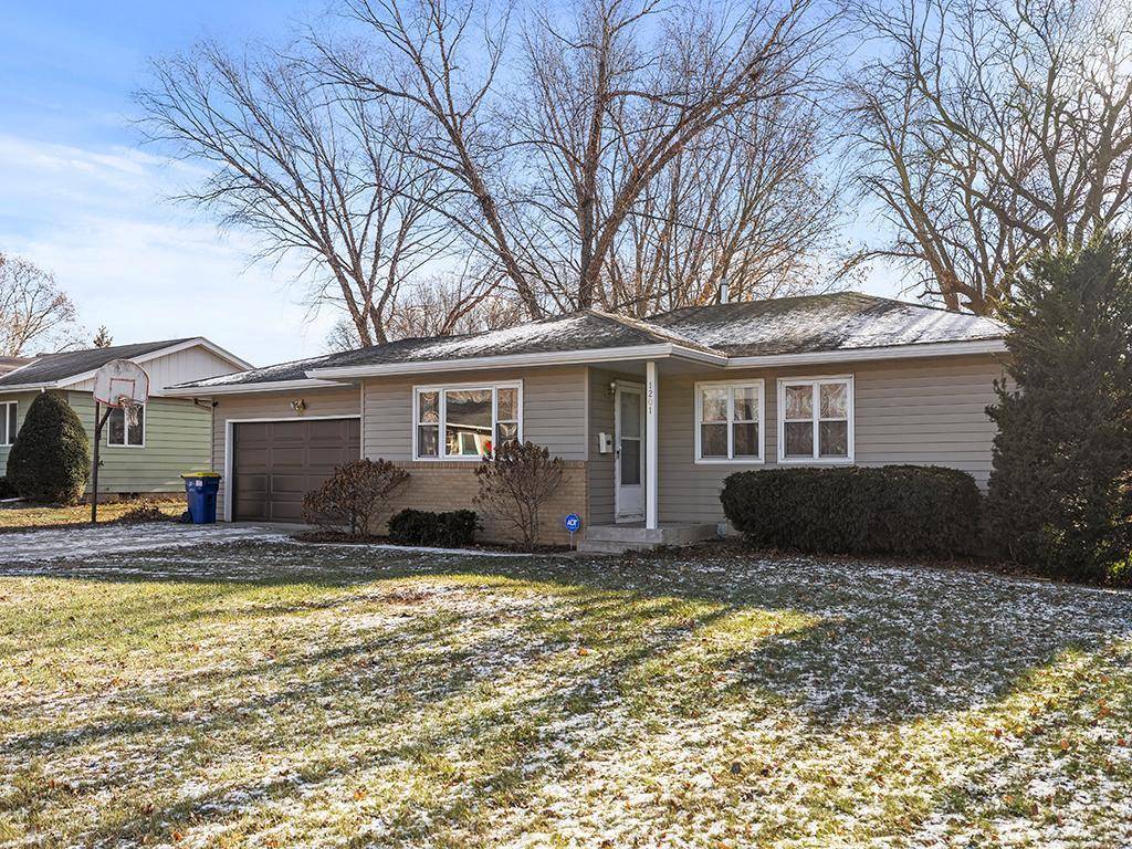 Faribault, MN 55021,1201 Home PL