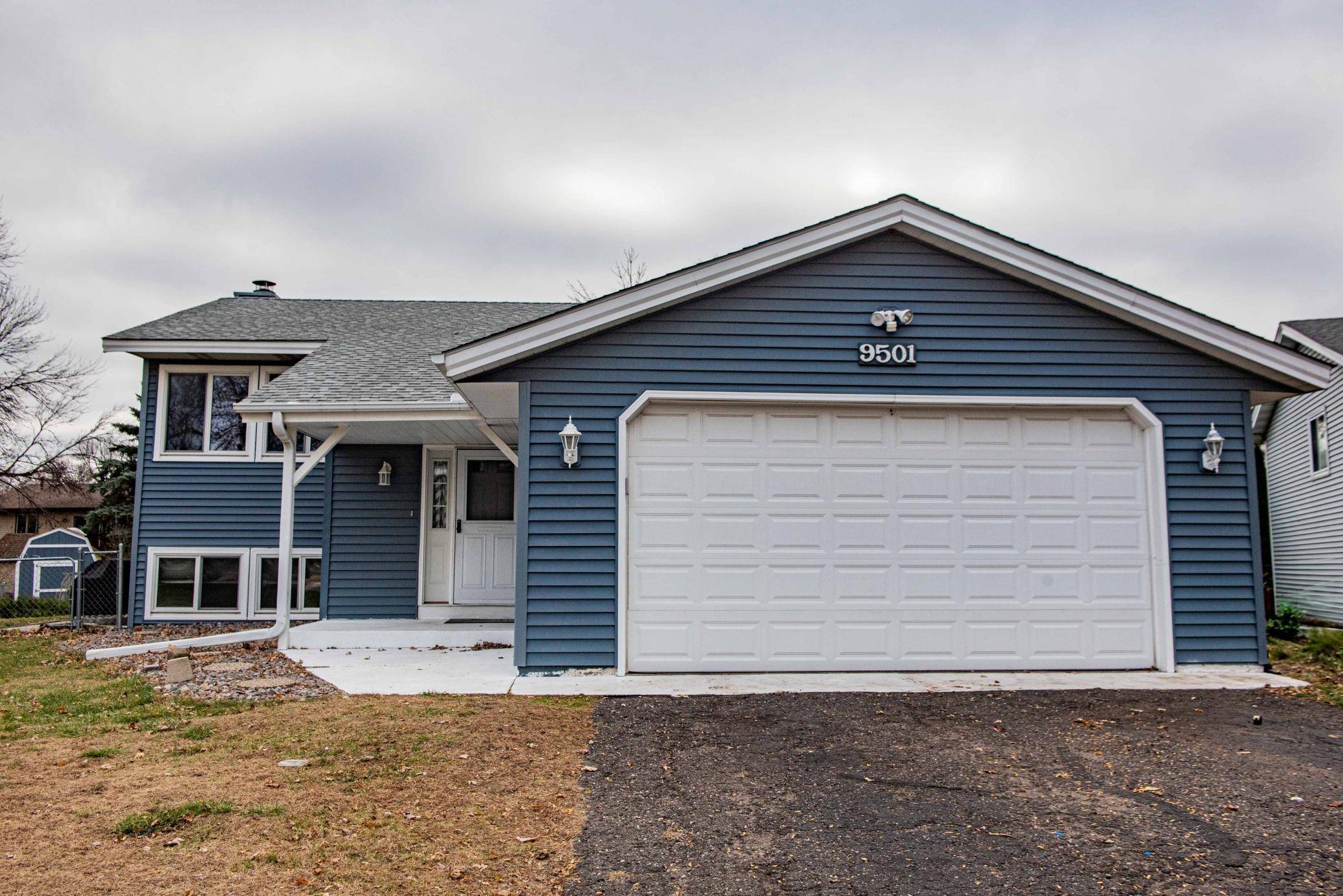 Blaine, MN 55434,9501 Madison ST NE