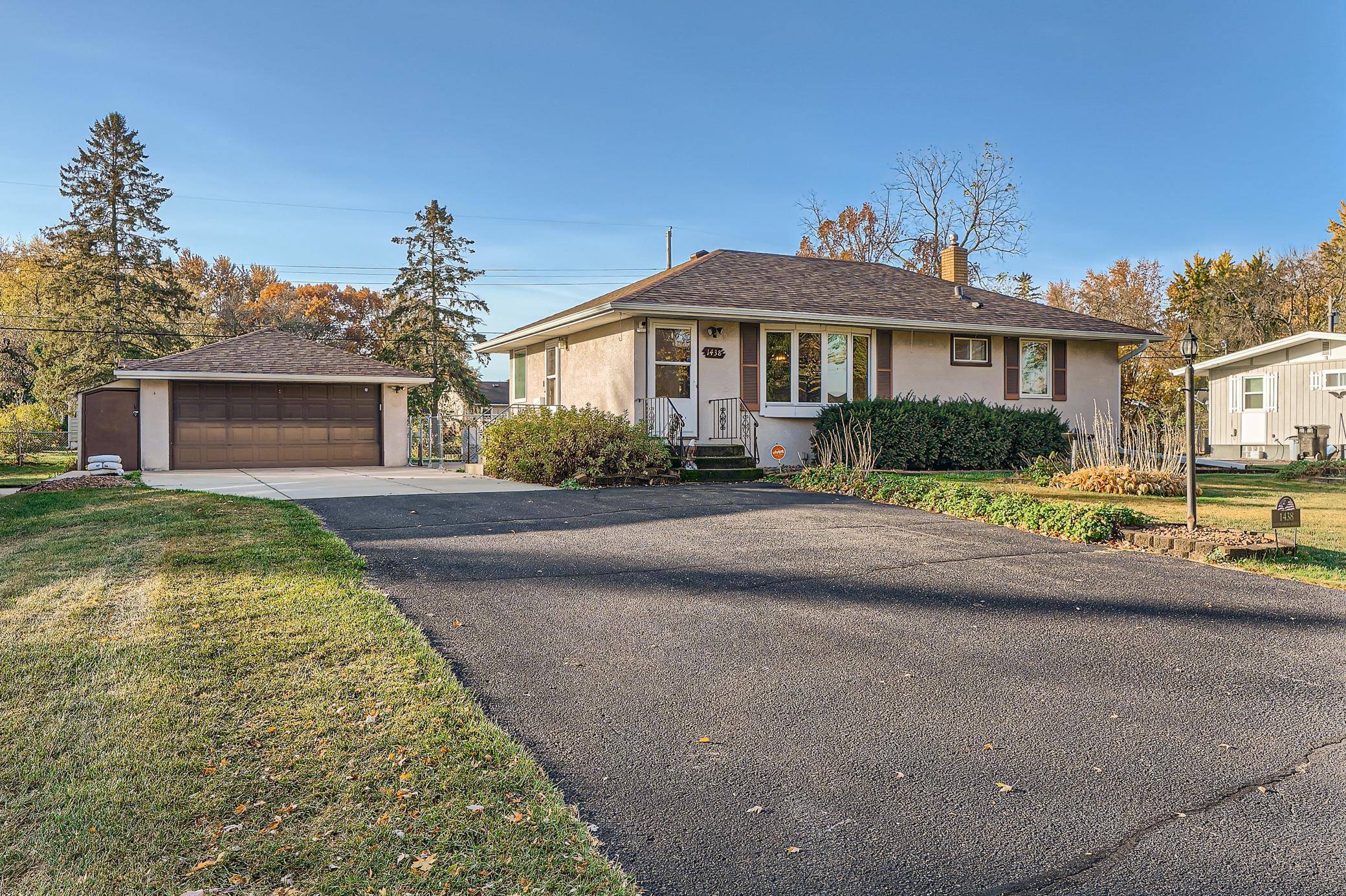Maplewood, MN 55109,1438 Eldridge AVE E