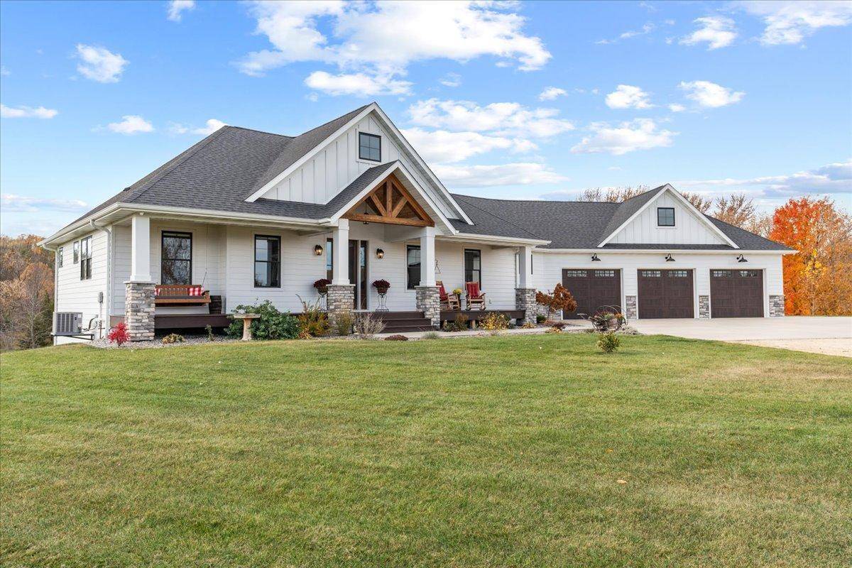 Warren Twp, WI 54023,766 107th ST