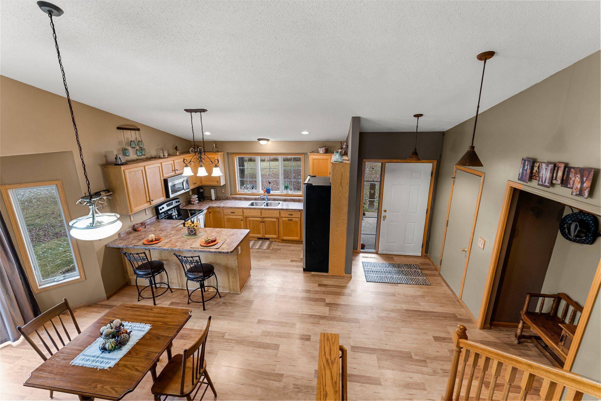 Stanchfield, MN 55080,1829 400th LN NE